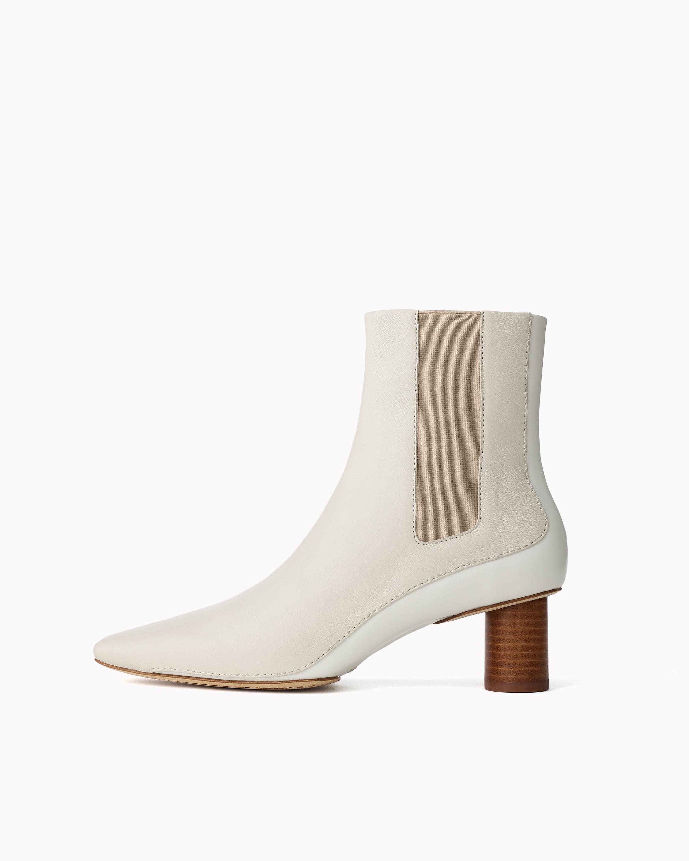 Jet Leather Chelsea Boots with Oval Heels | rag & bone