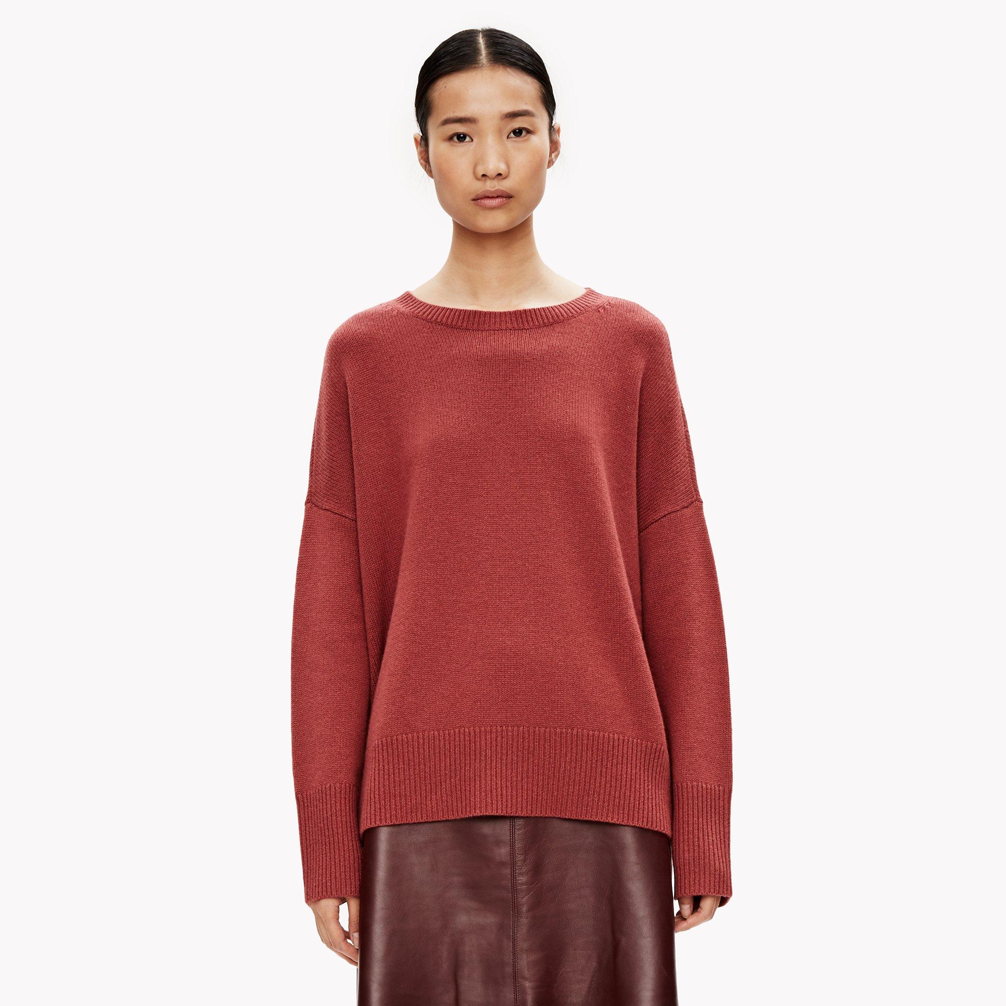 theory cashmere sweatpants