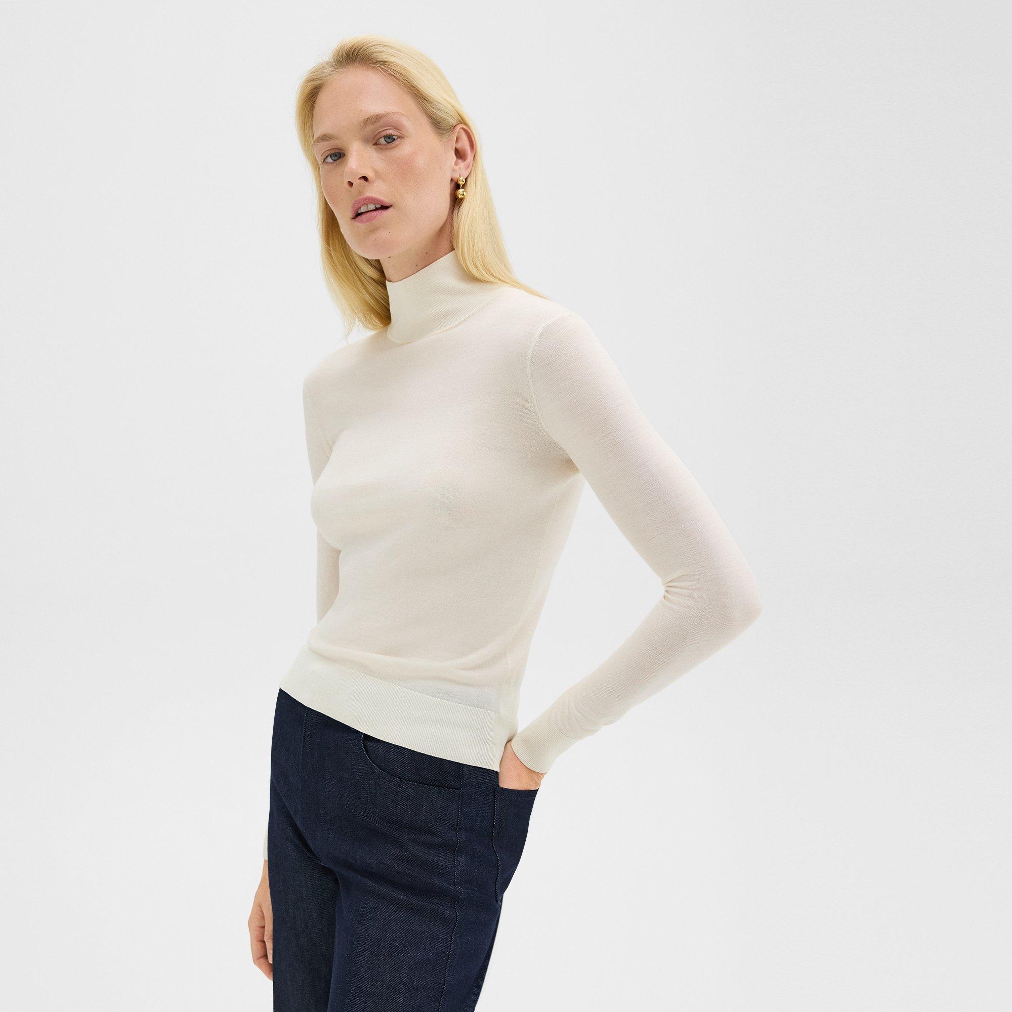 Theory Turtleneck Sweater In Regal Wool In New Ivory