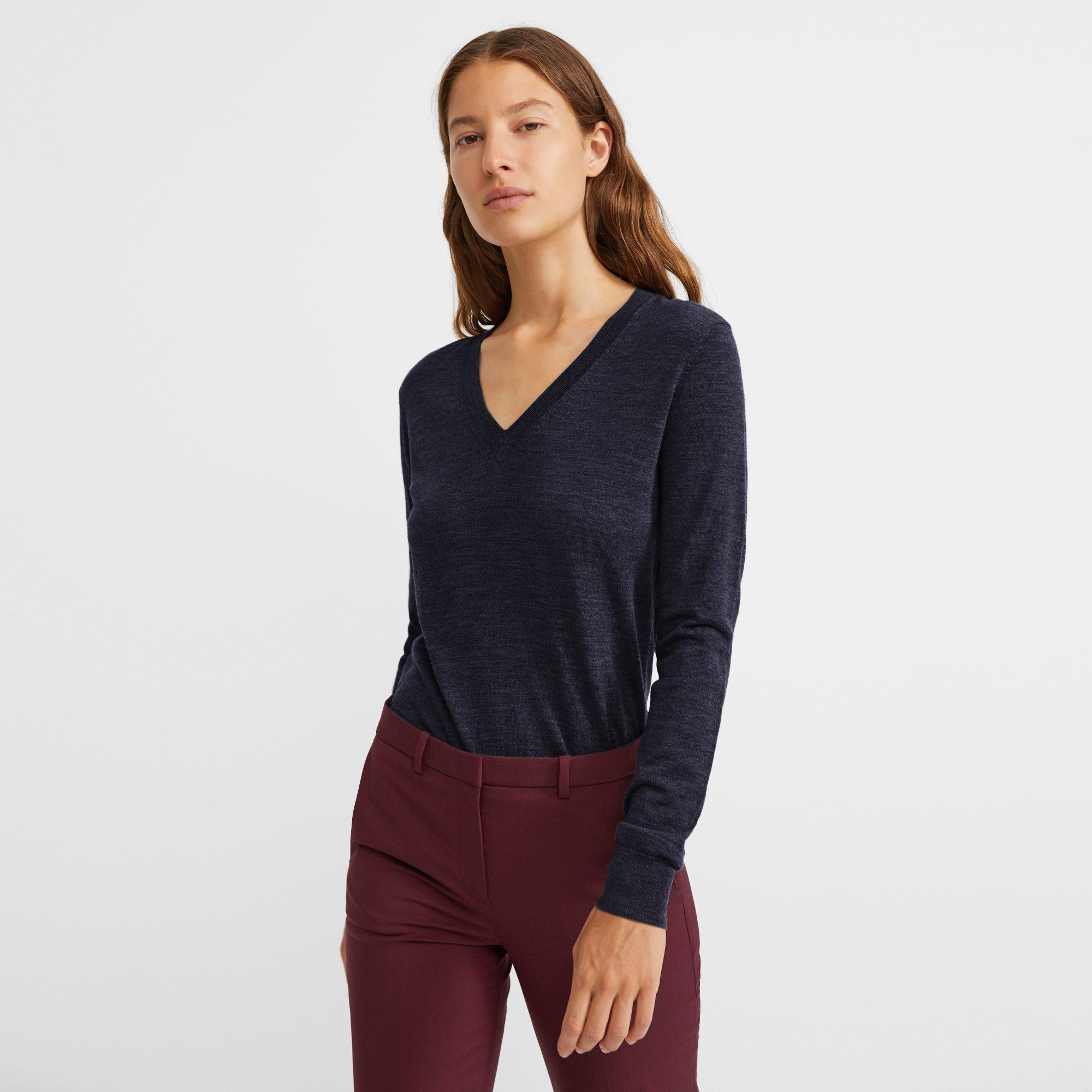Theory V-neck Sweater In Merino Wool In Blue