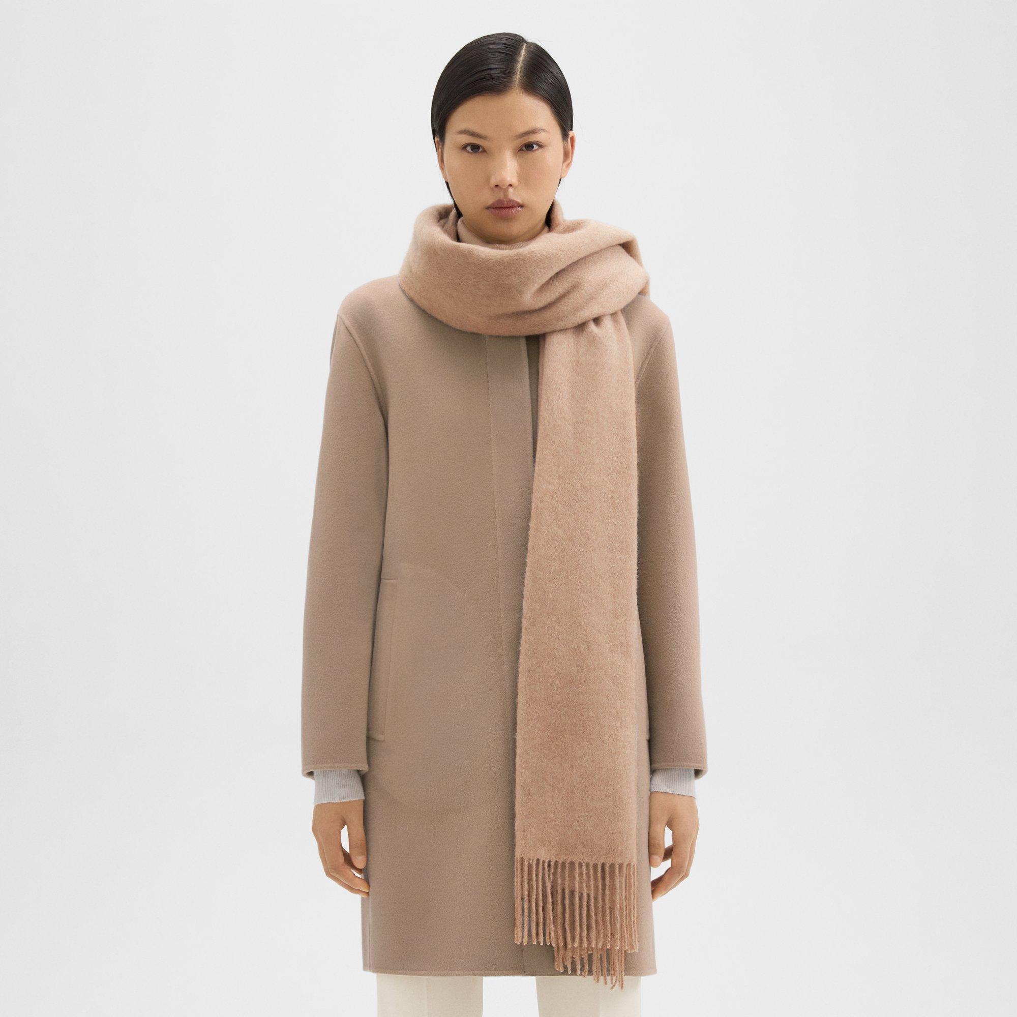 Theory Classic Scarf In Cashmere In Camel