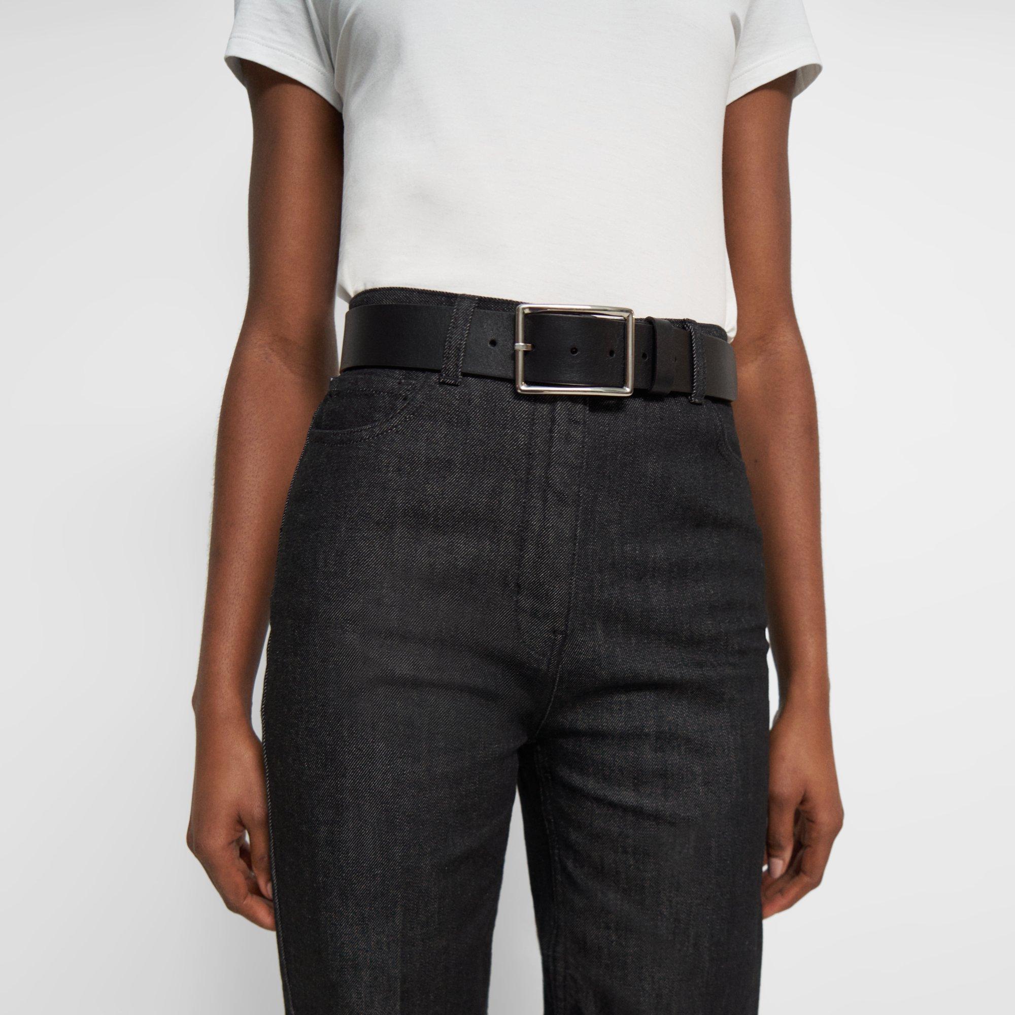 Theory Center Bar Belt In Leather In Black