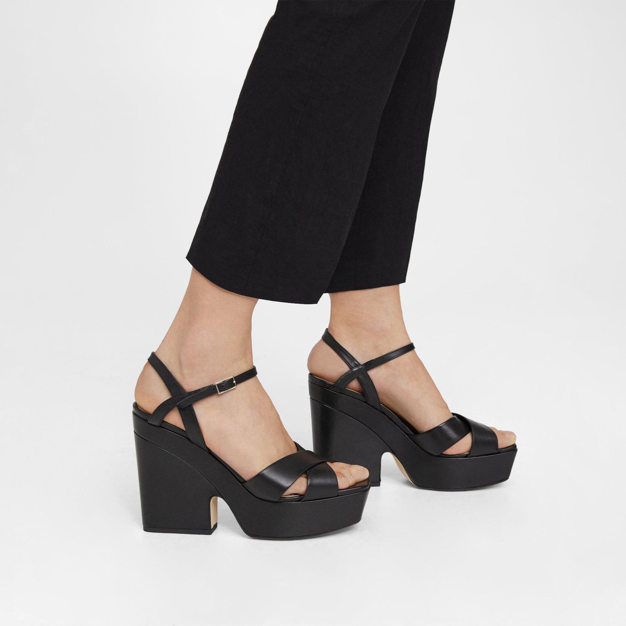 Theory Platform Wedge Sandal In Leather In Black