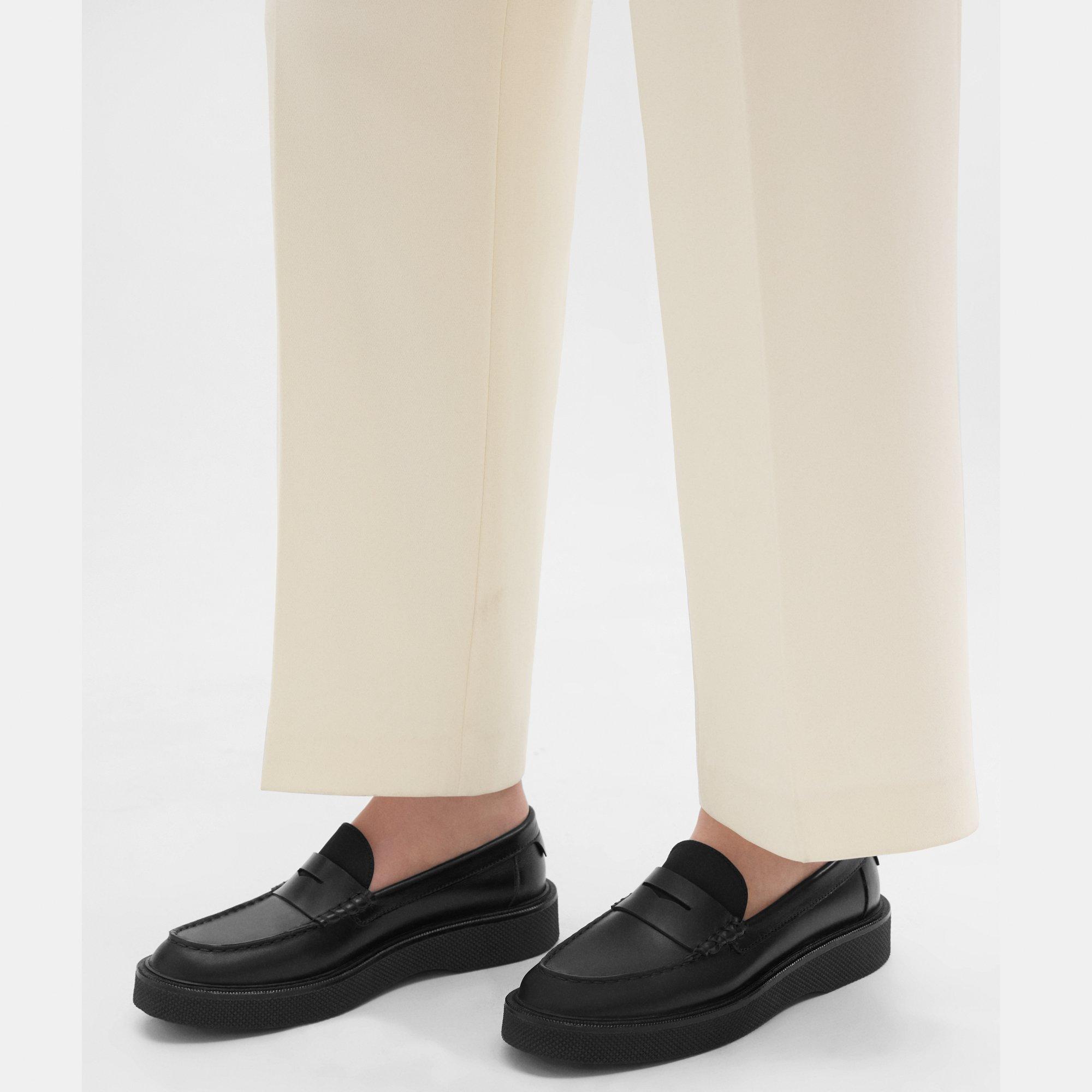 Theory Leather Loafer In Black