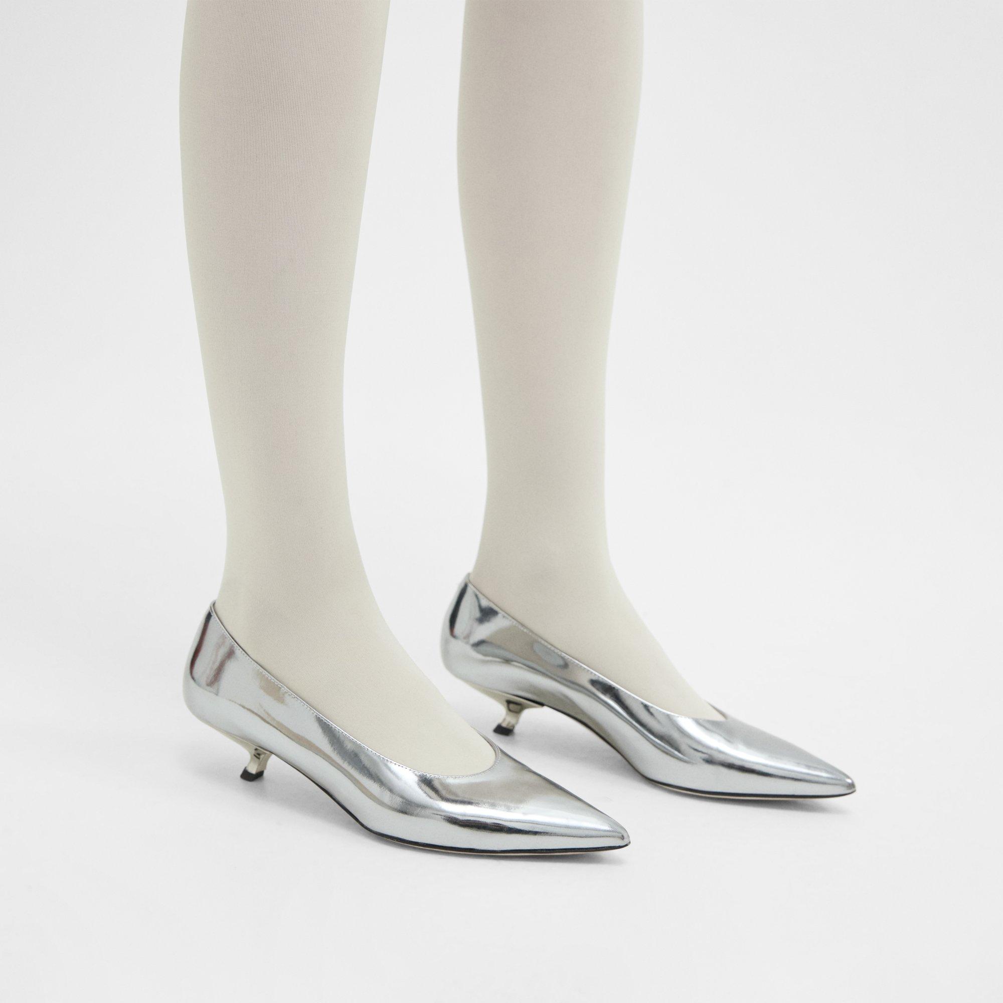 Theory Micro Pump In Metallic Leather In Winter Silver