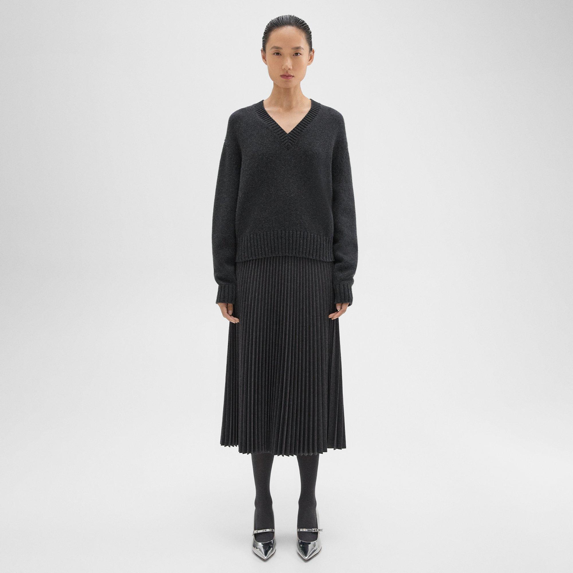 Theory Pleated Midi Skirt In Wool-blend Flannel In Charcoal Melange
