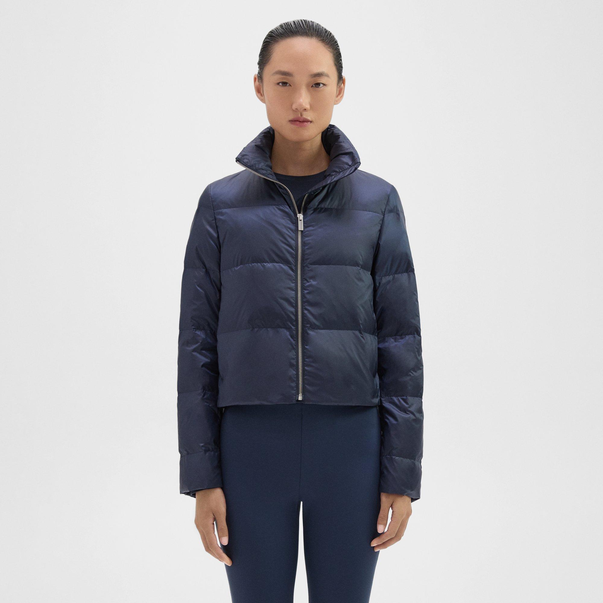 Theory Cropped Puffer Jacket In Recycled Nylon In Nocturne Navy