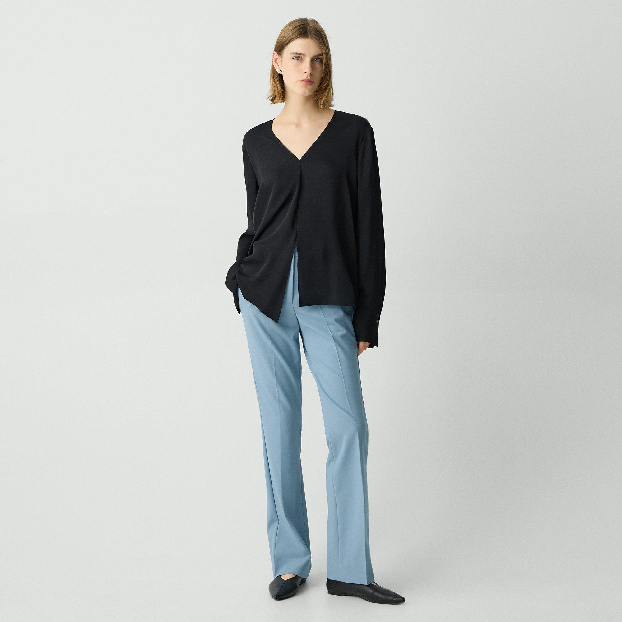Theory Flared Pant In Good Wool In Stone Blue