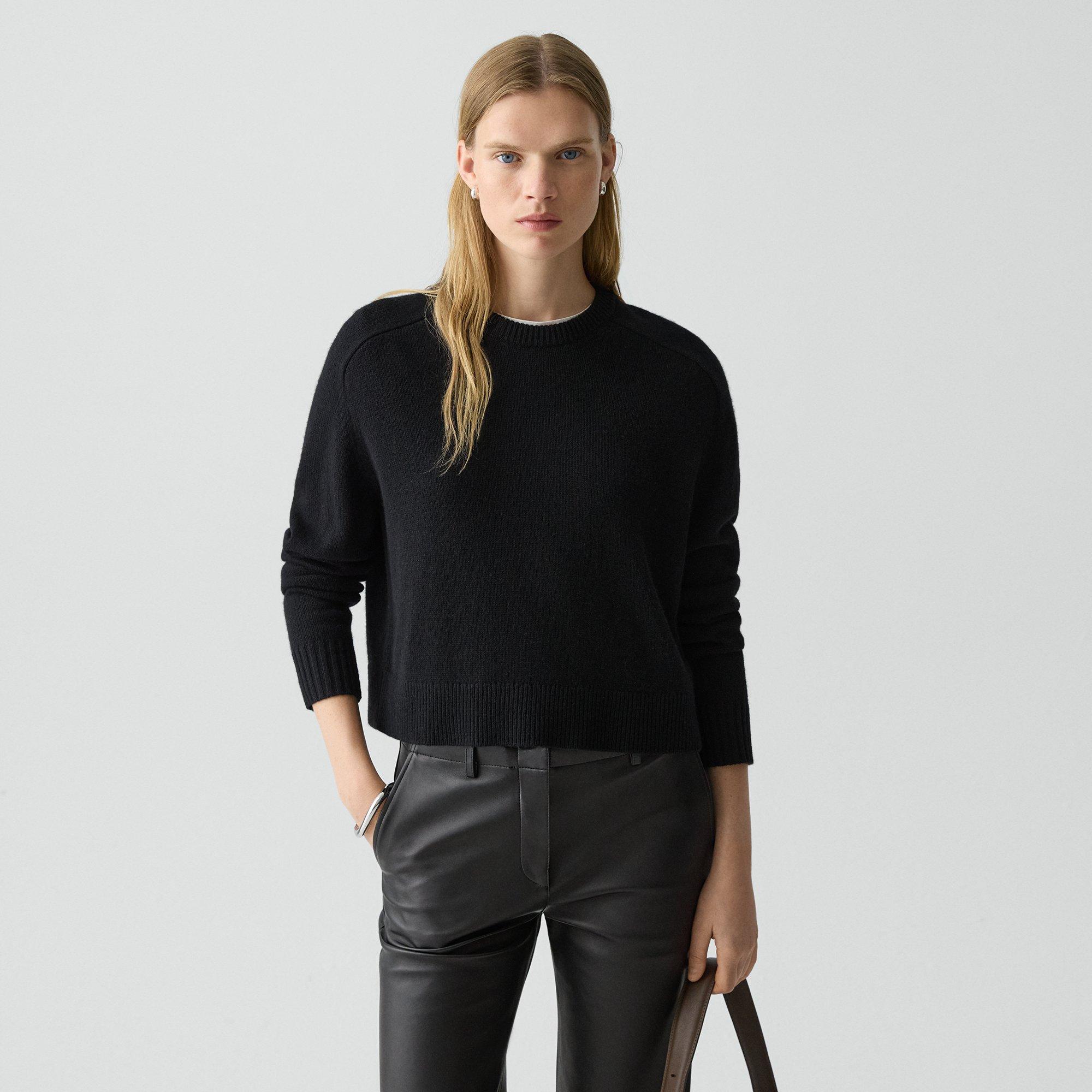 Theory Cropped Sweater In Cashmere In Black