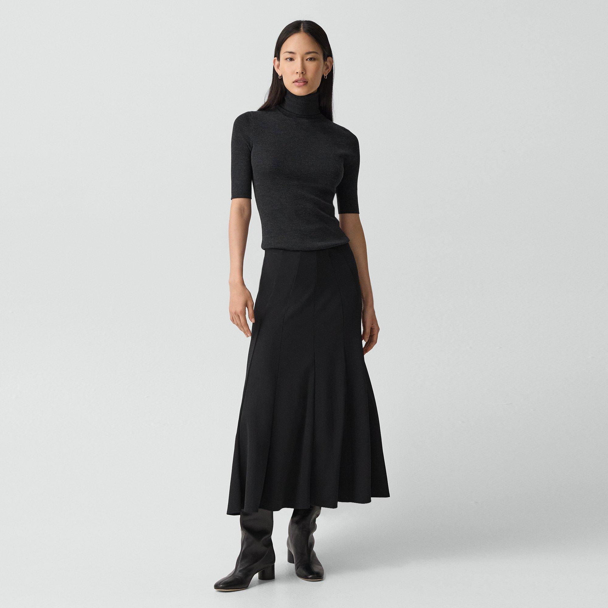 Theory Fluted Seam Skirt In Crepe Jersey In Gold