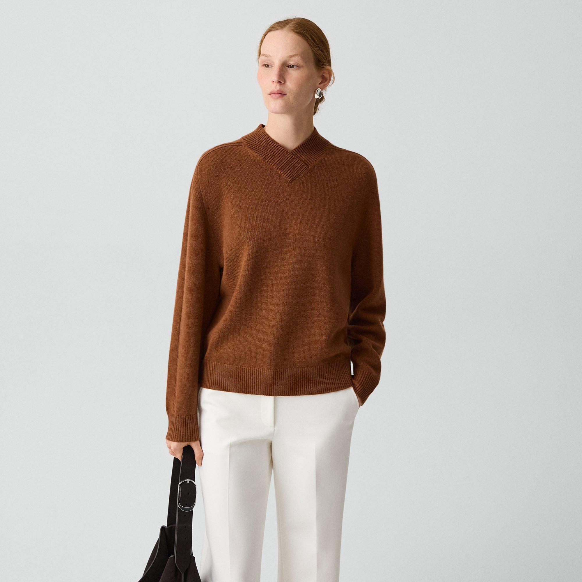 Theory Karenia Sweater In Cashmere In Brown