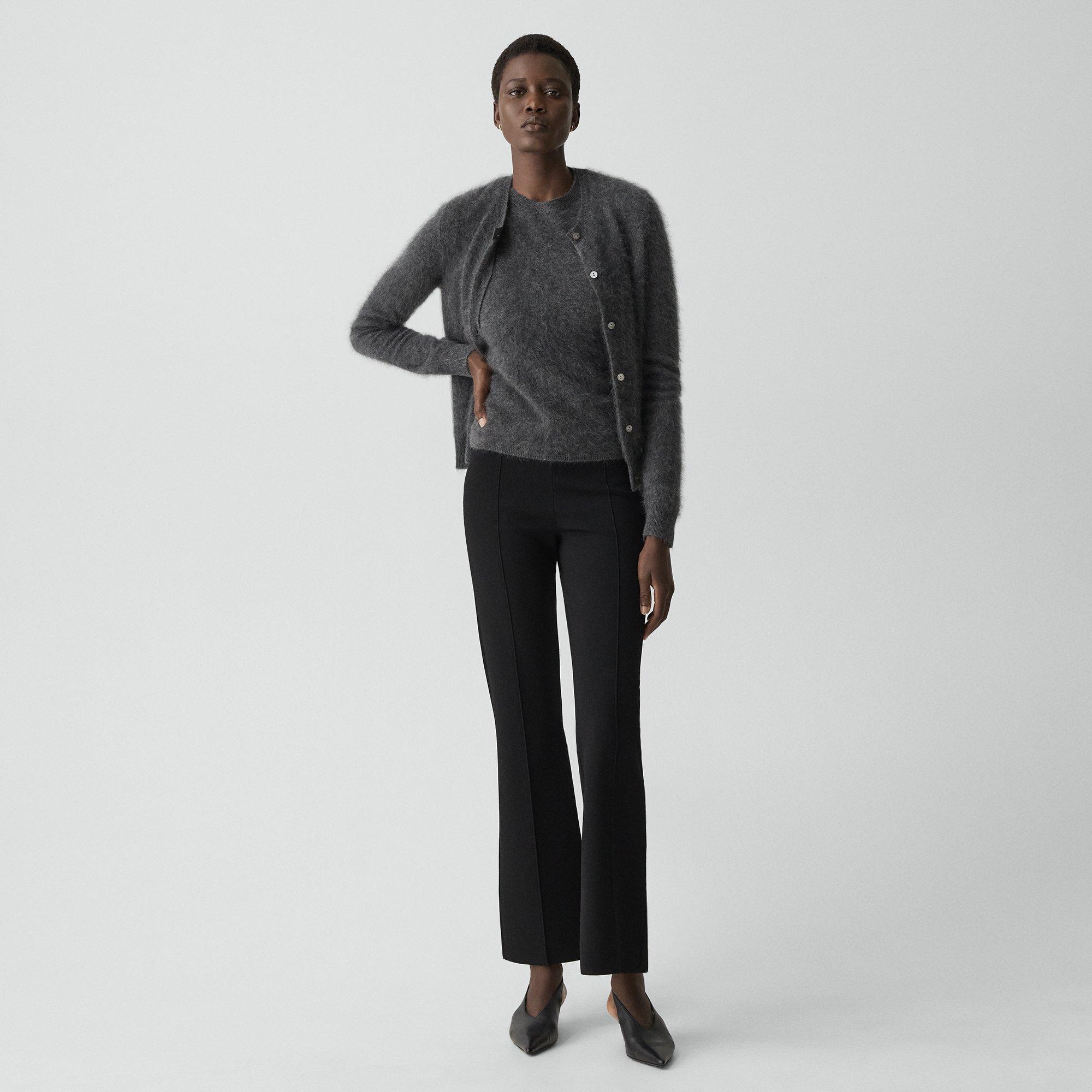 Theory Kick Pant In Crepe Knit In Black