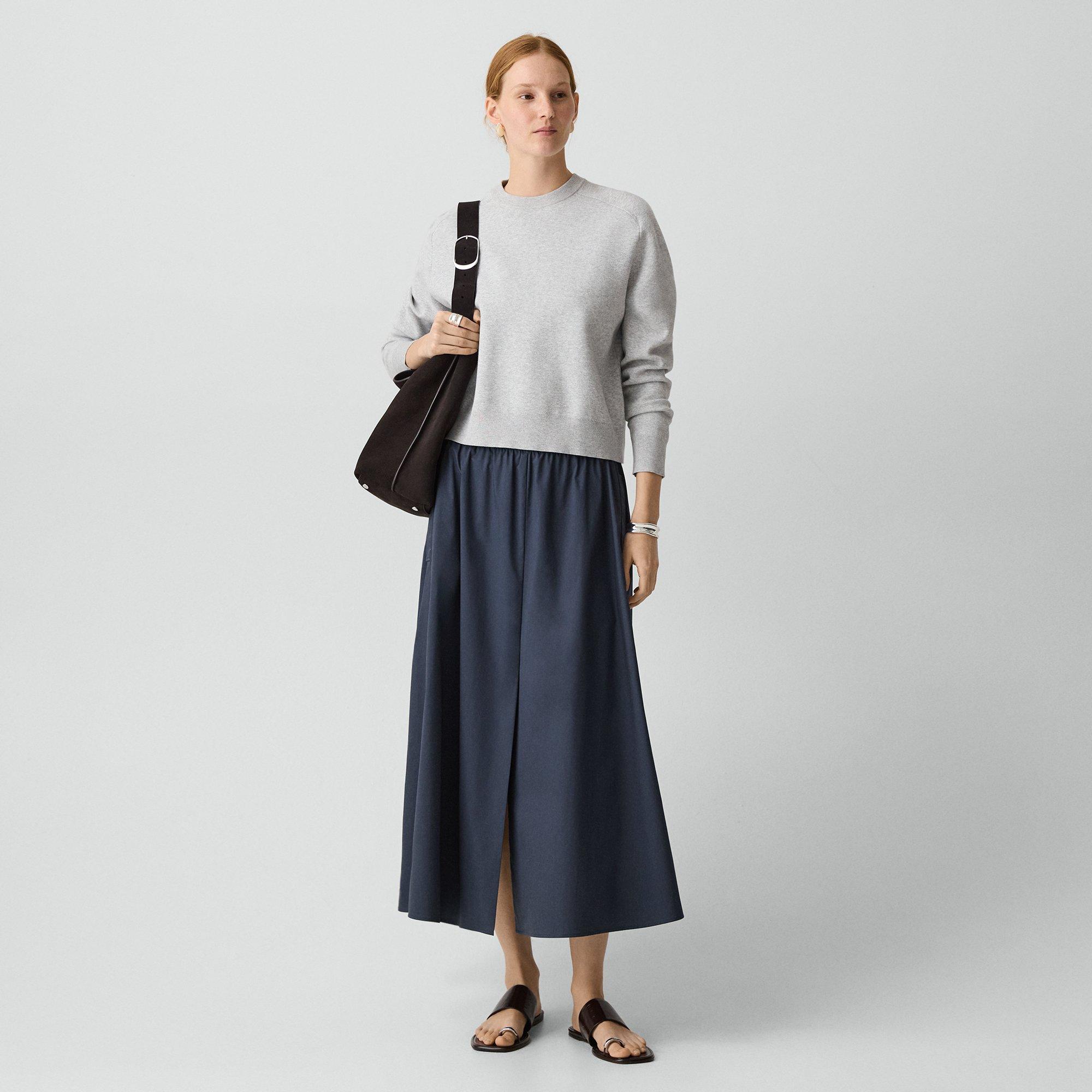 Theory Vented Skirt In Relaxed Poplin In Blue