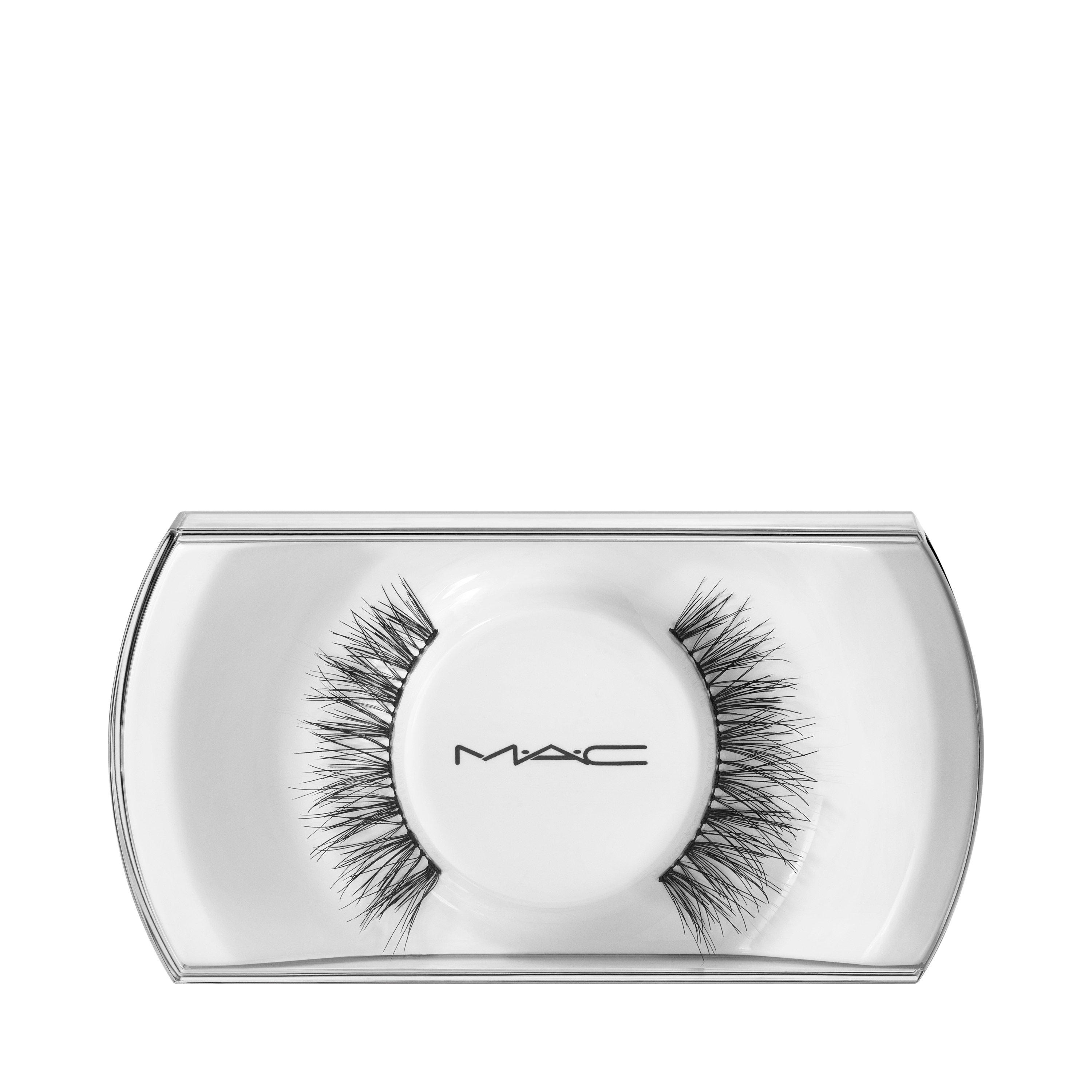 80 Romantic Lash
