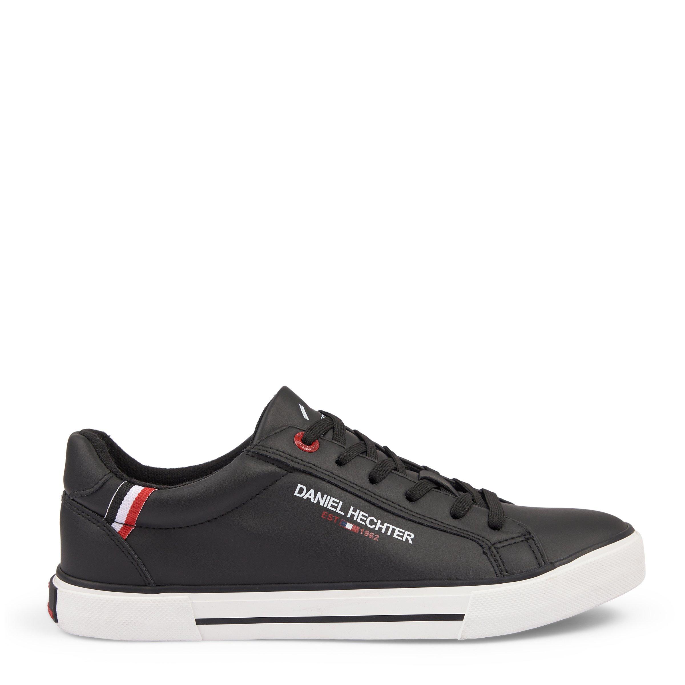 black-vulcanised-sneakers-3105845-daniel-hechter