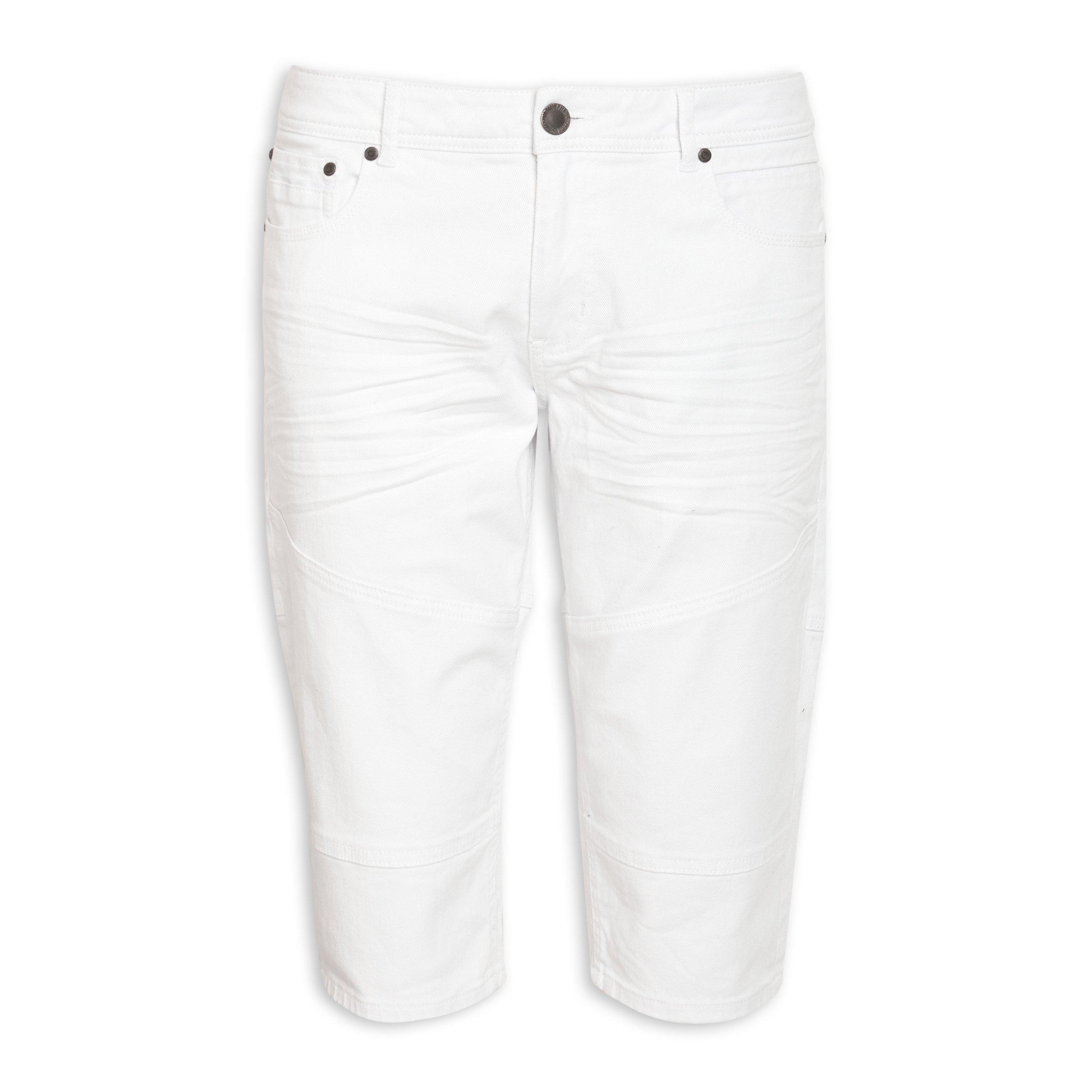 White denim bermuda on sale shorts