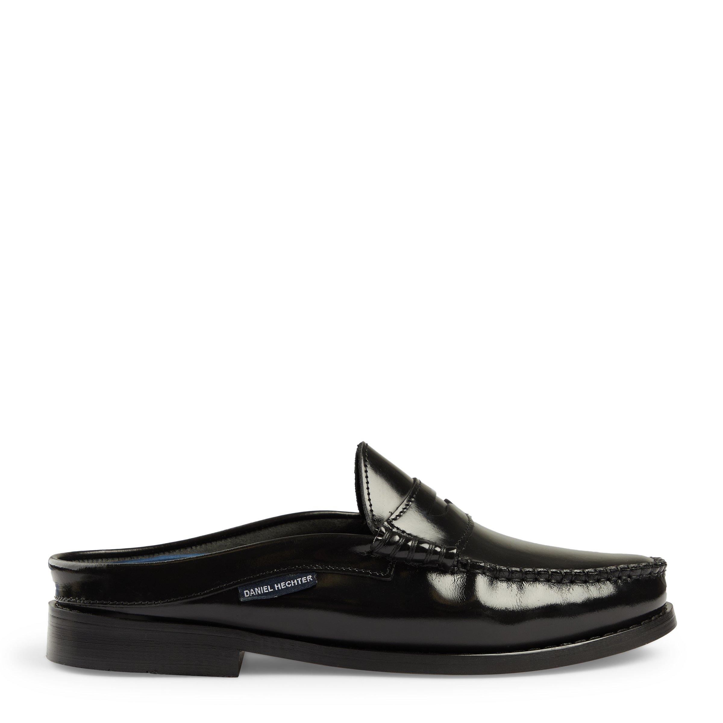 black-slip-on-formal-sandals-3127298-daniel-hechter