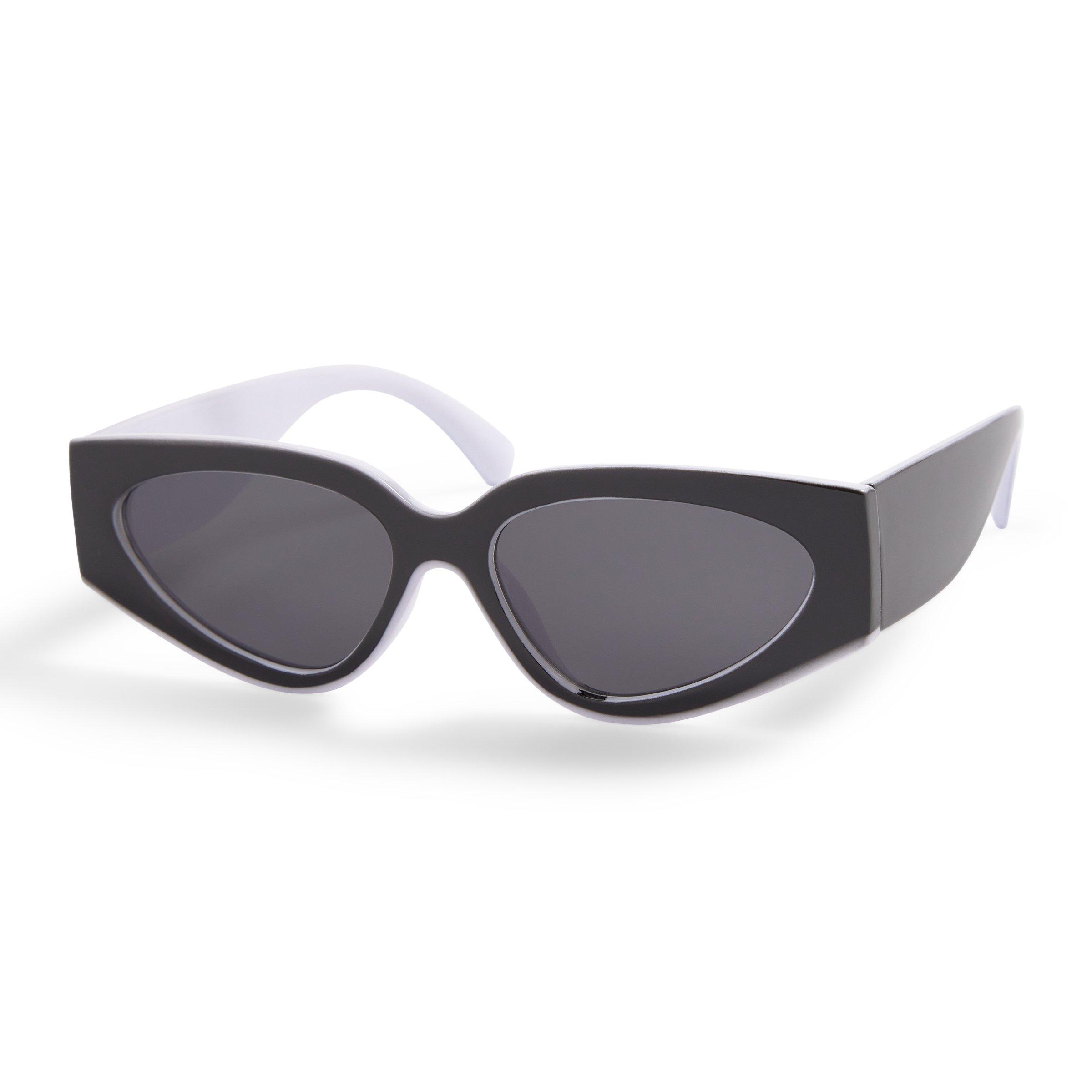 Black & White Temple Cateye Sunglasses (3243338) | Birlin Eyewear