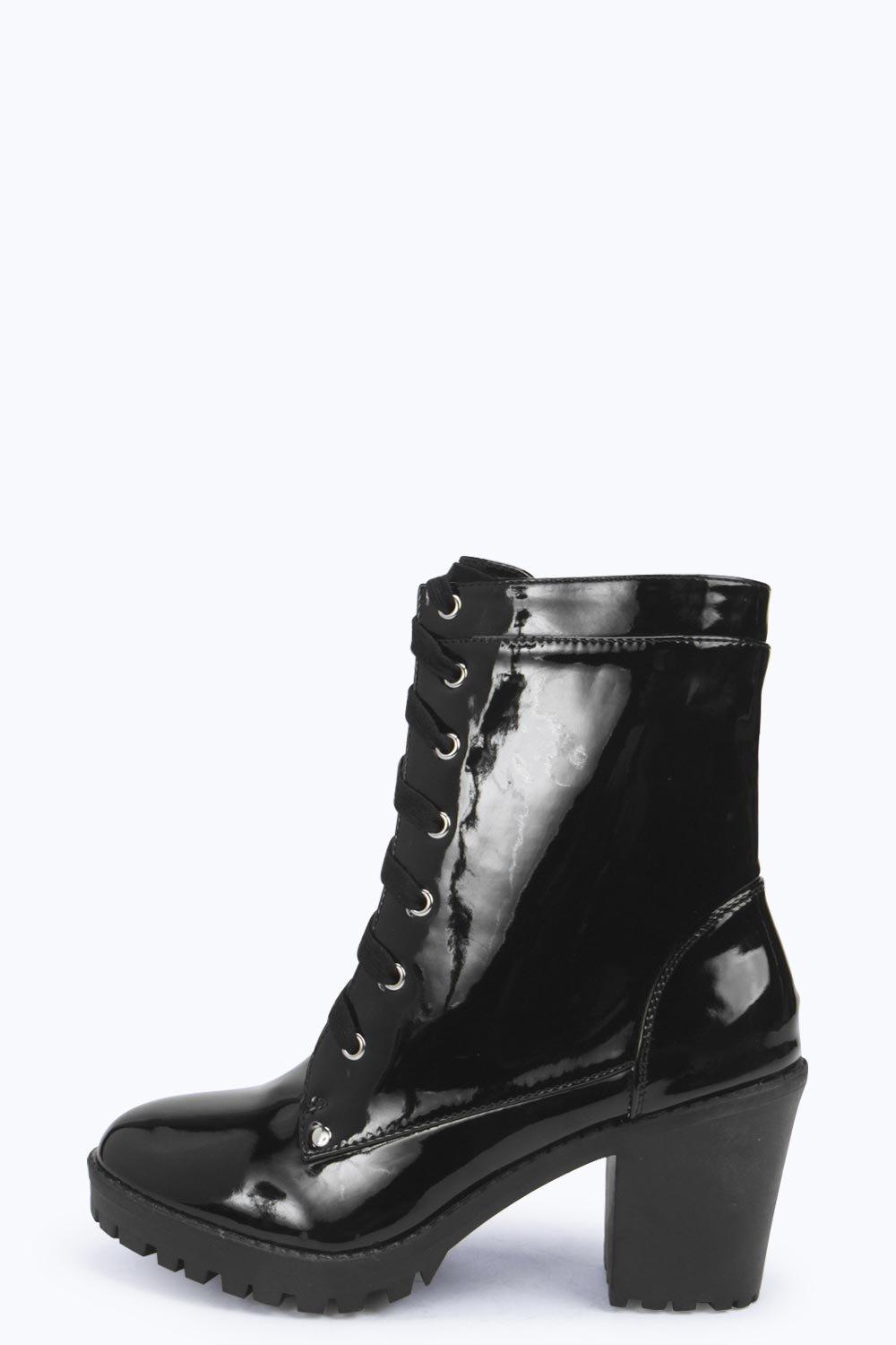 boohoo hiker boots