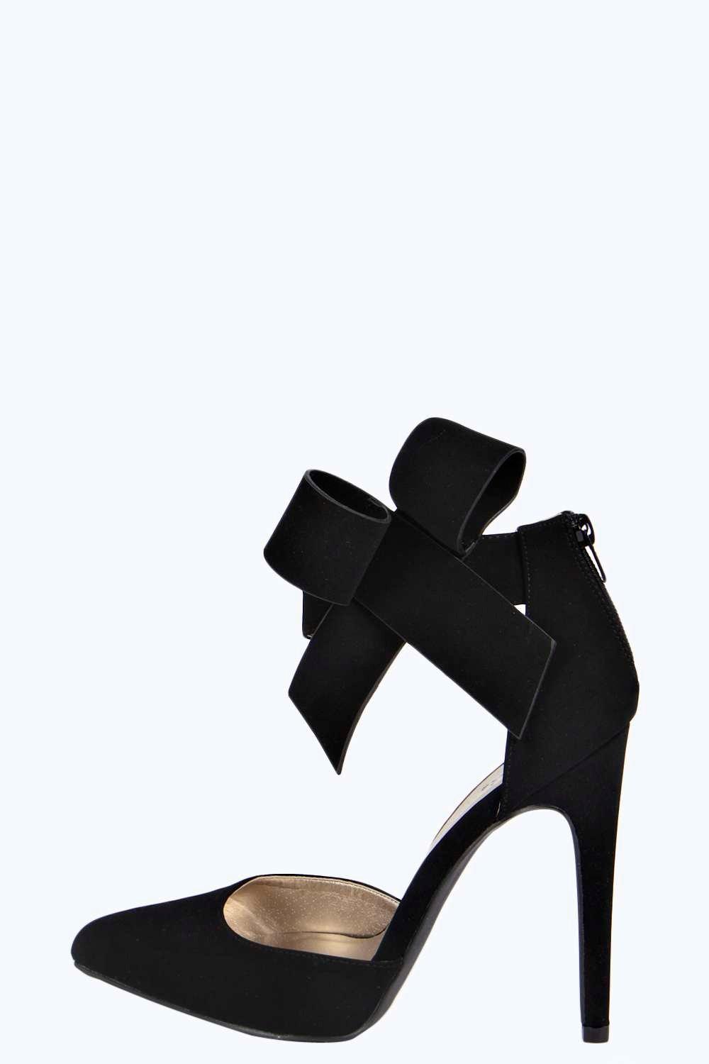 boohoo pointed heels