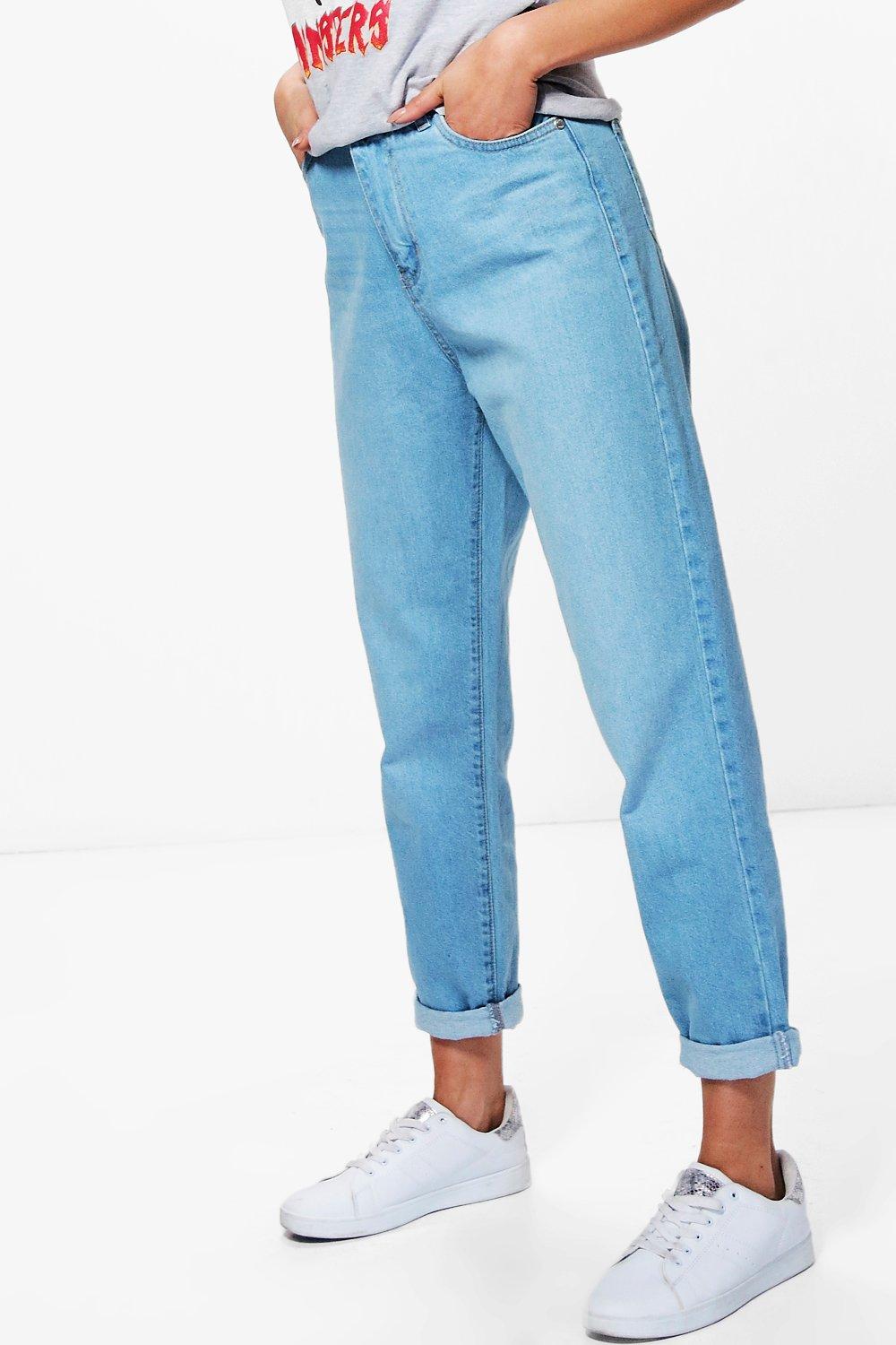 boohoo ripped mom jeans