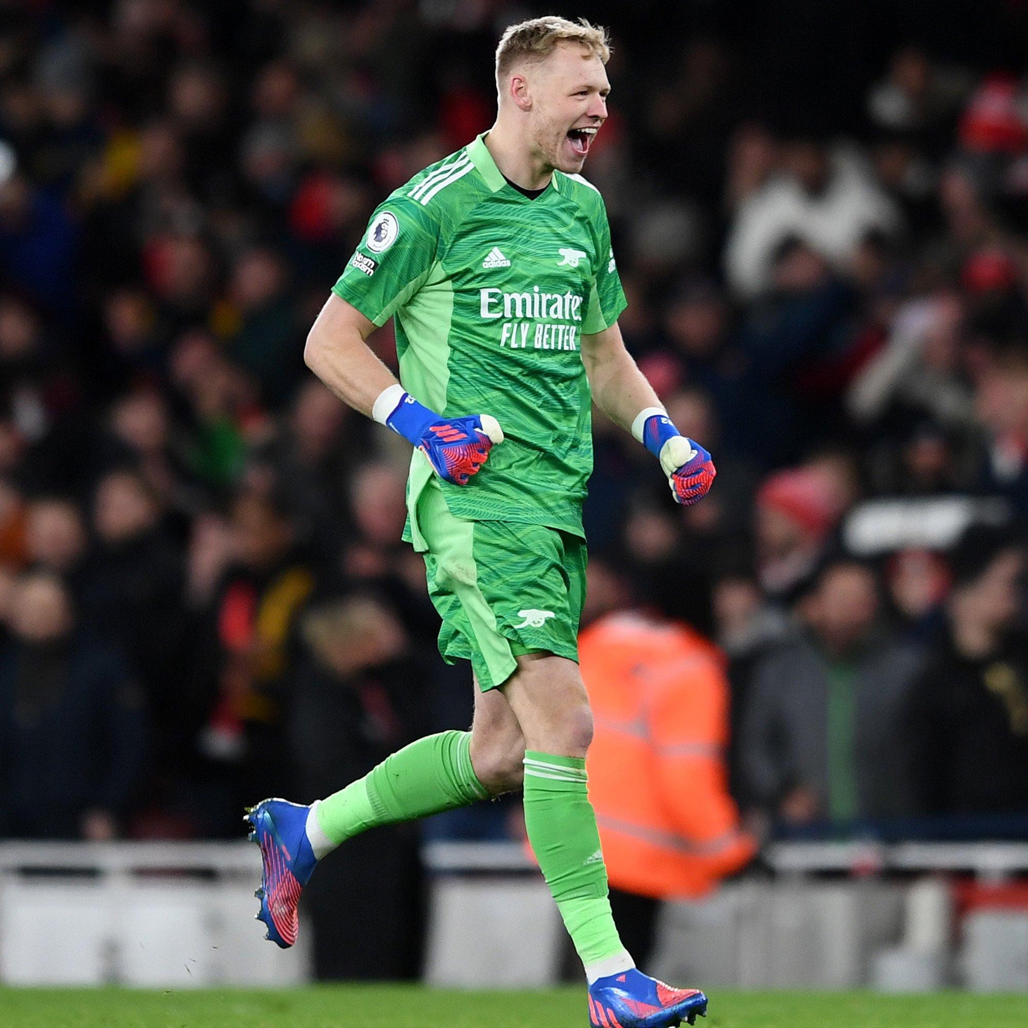 Arsenal 2022/23 Home Goalkeeper Shirt