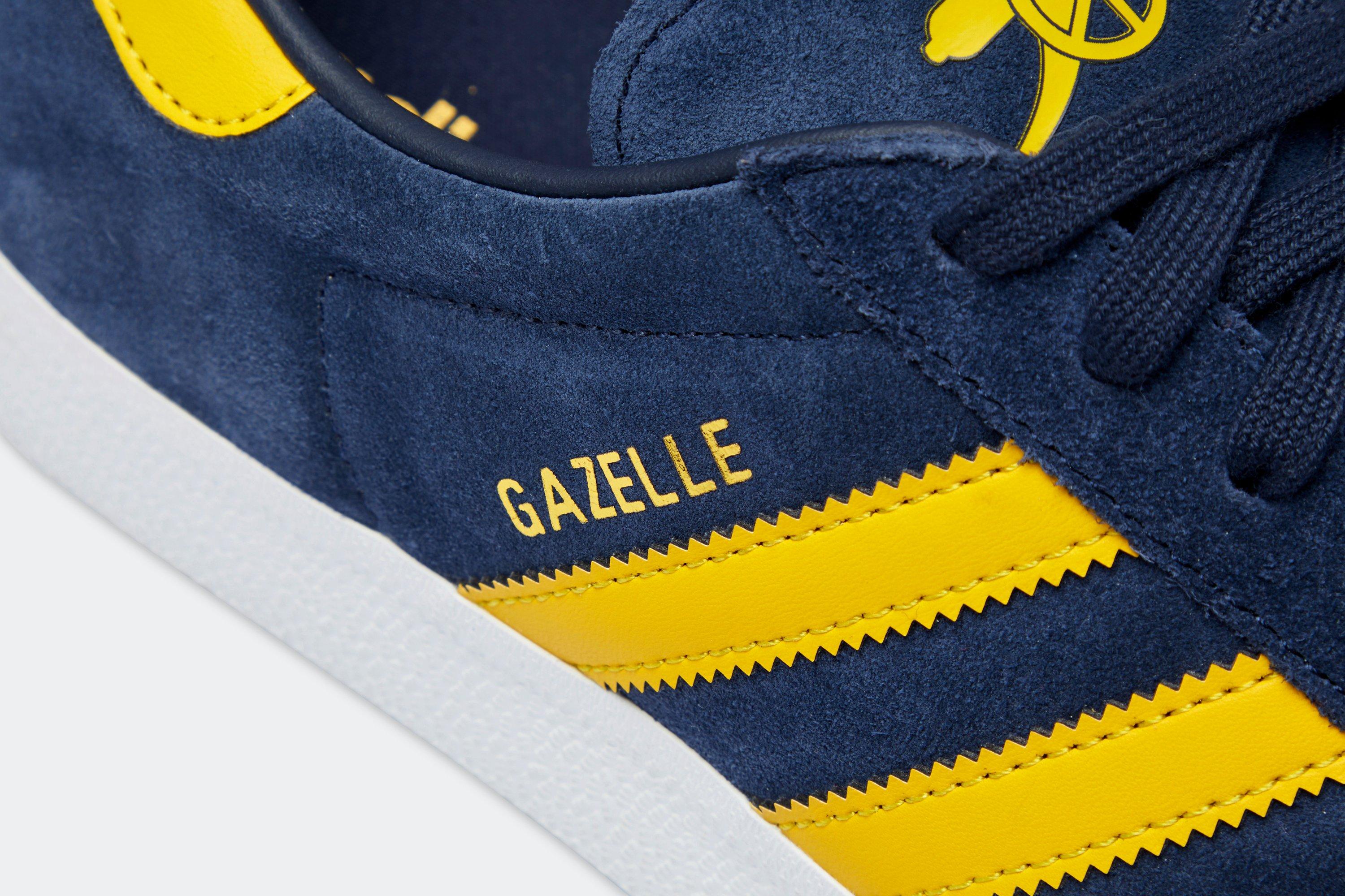 Adidas gazelle blue yellow suede outlet trainers