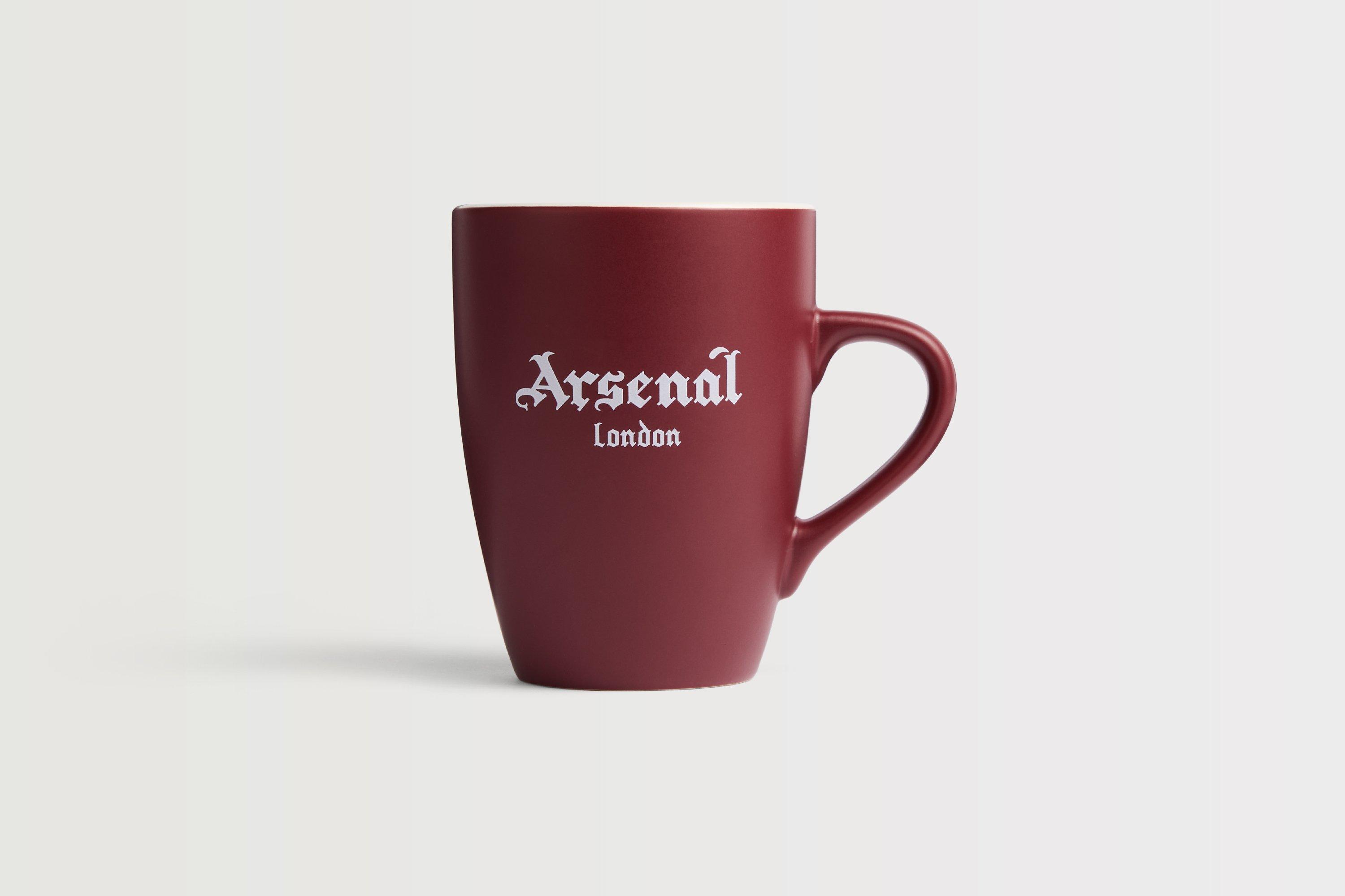 Arsenal Burgundy Retro Crest Mug