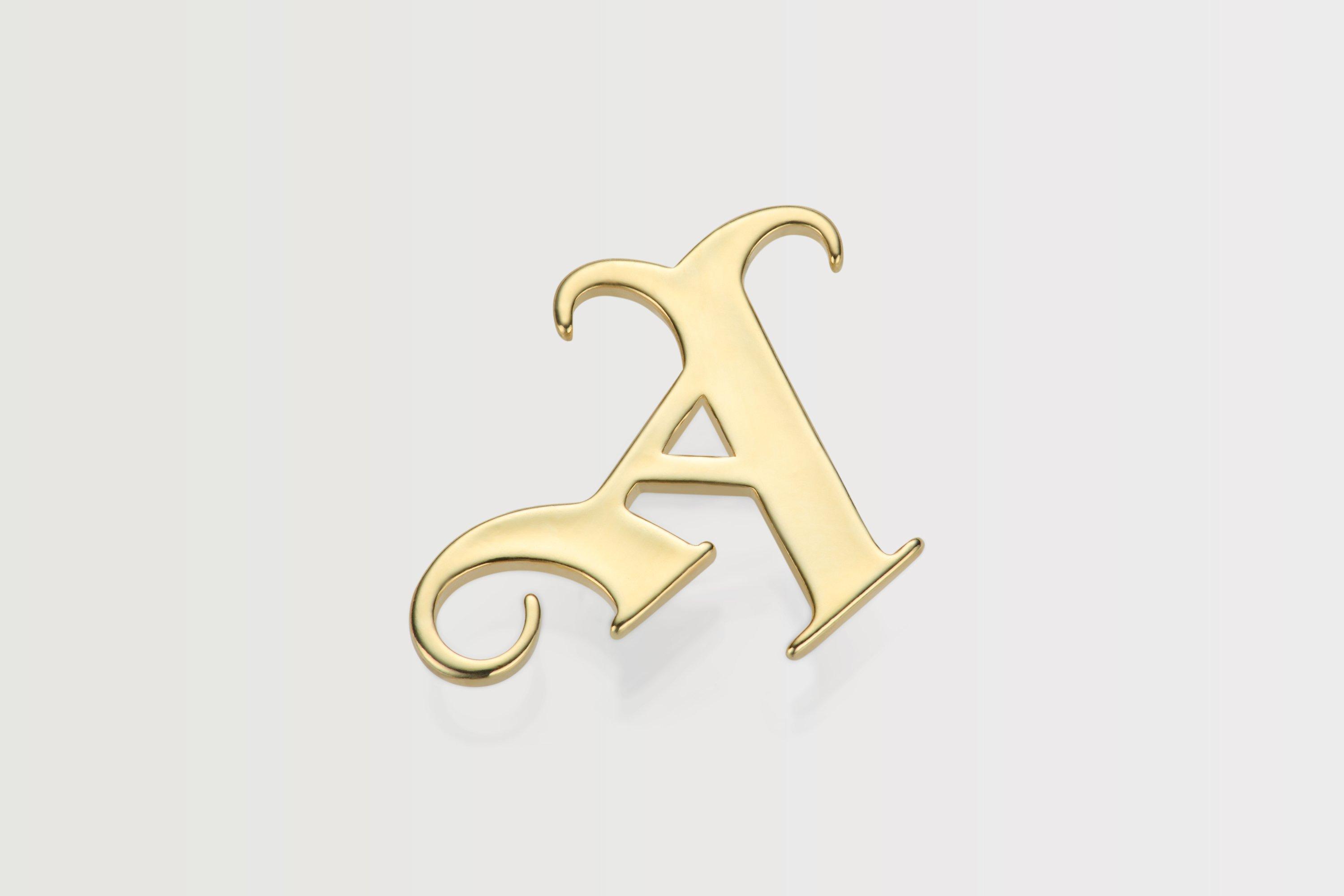 Arsenal 18ct Gold Plated Silver Gothic A Pin Badge