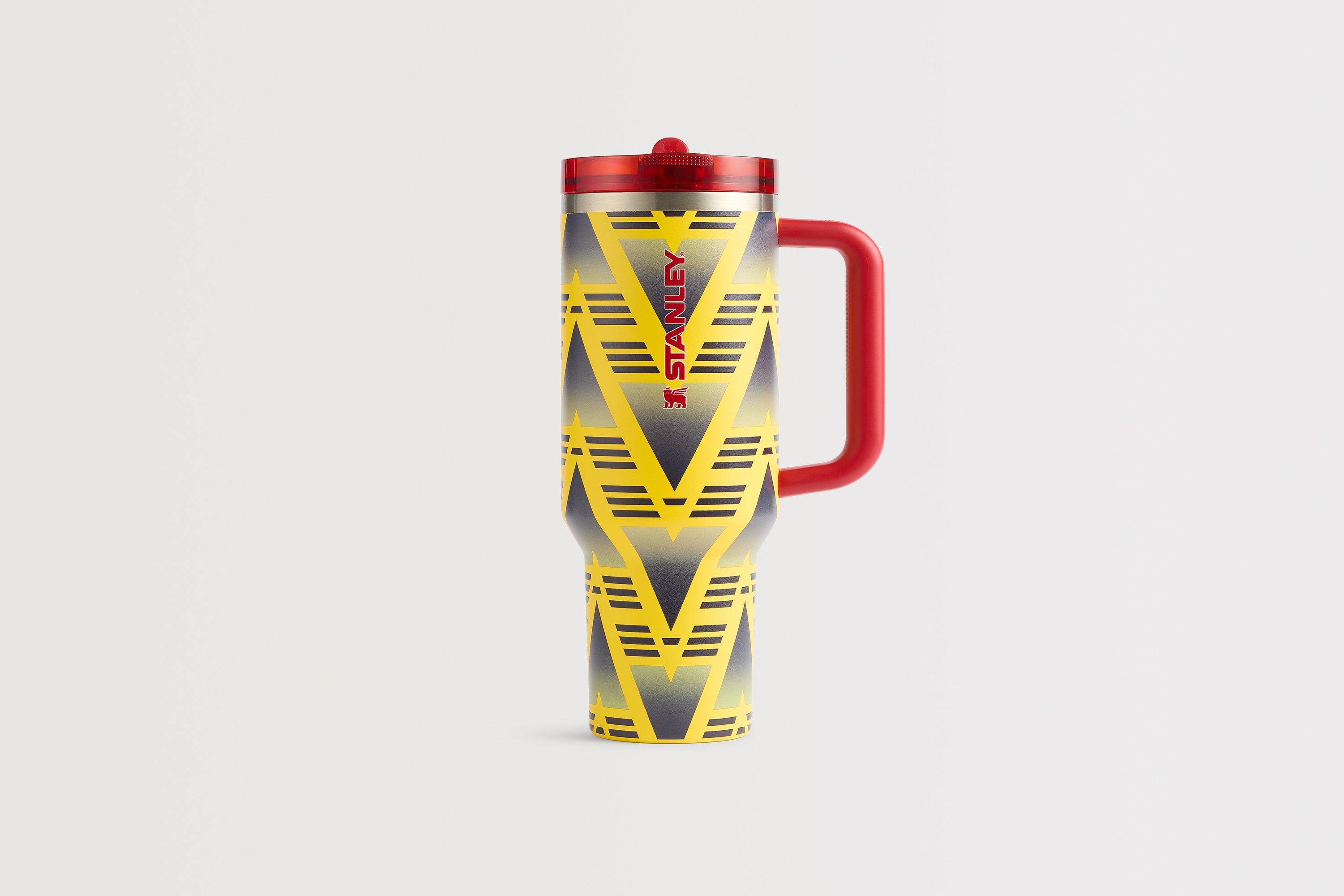 Stanley 1913 x Arsenal Quencher ProTour Flip Straw Tumbler 40oz