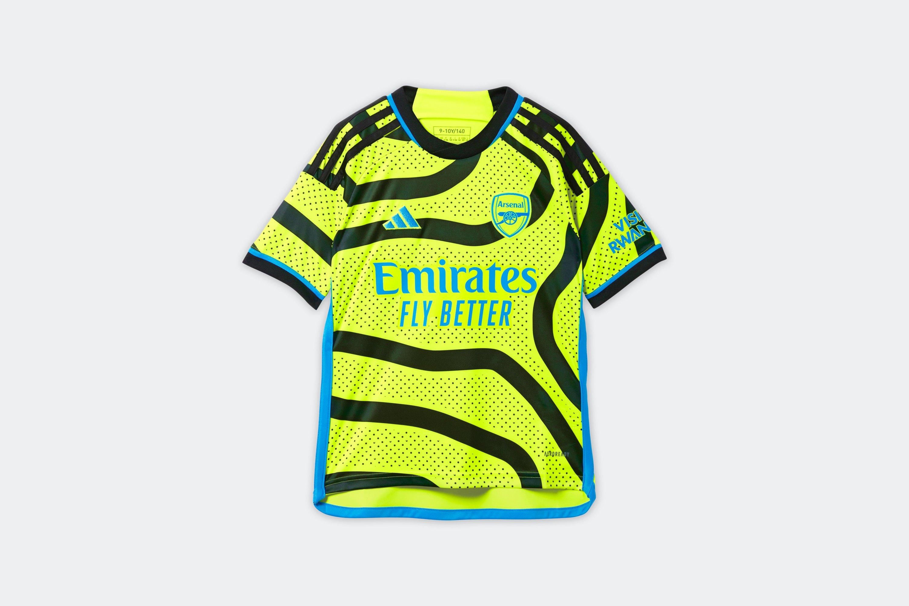 Old arsenal away store kits