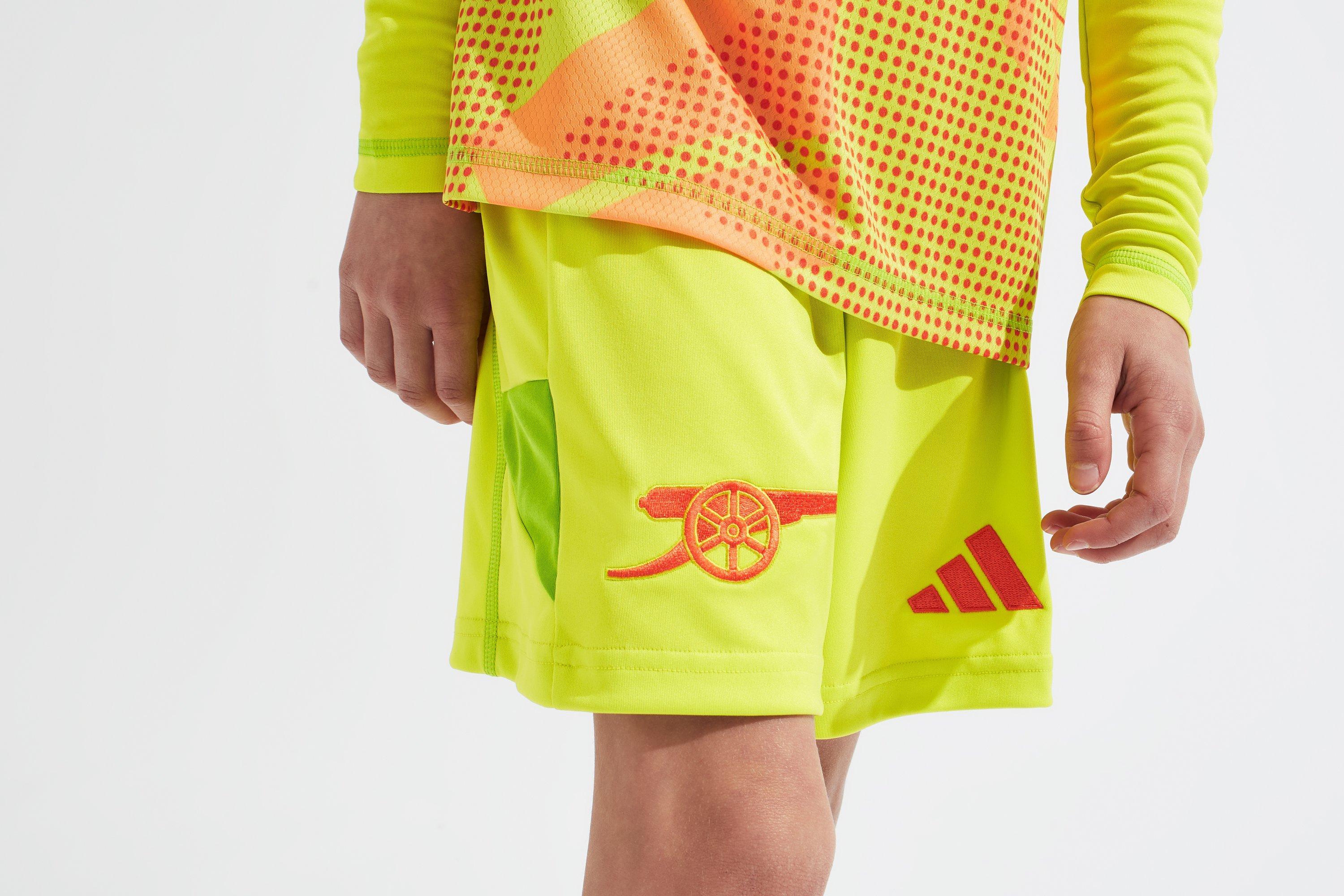 Arsenal adidas Kids 24/25 Yellow Goalkeeper Shorts