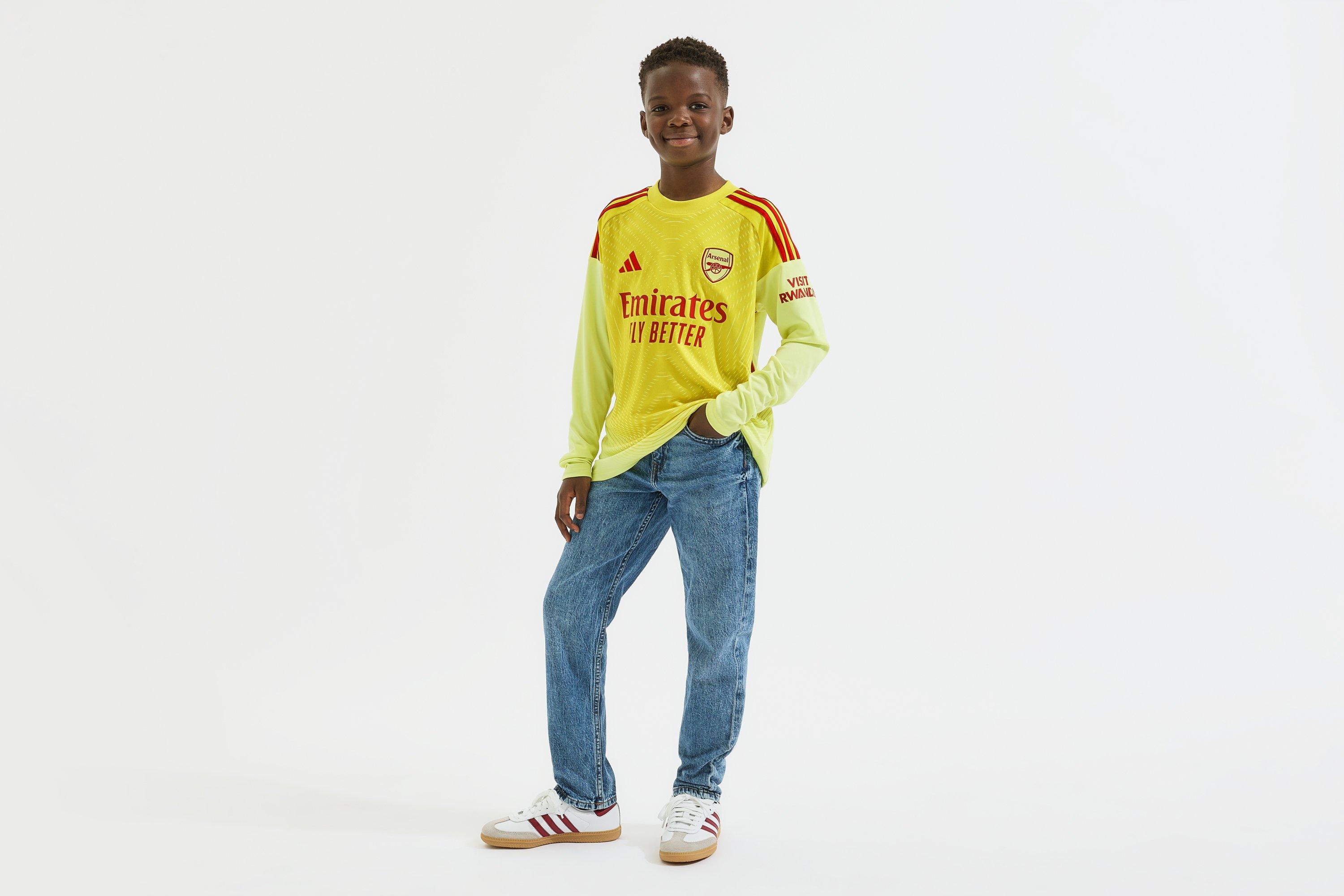 Arsenal adidas Kids 25/26 Long Sleeved Home Goalkeeper Shirt