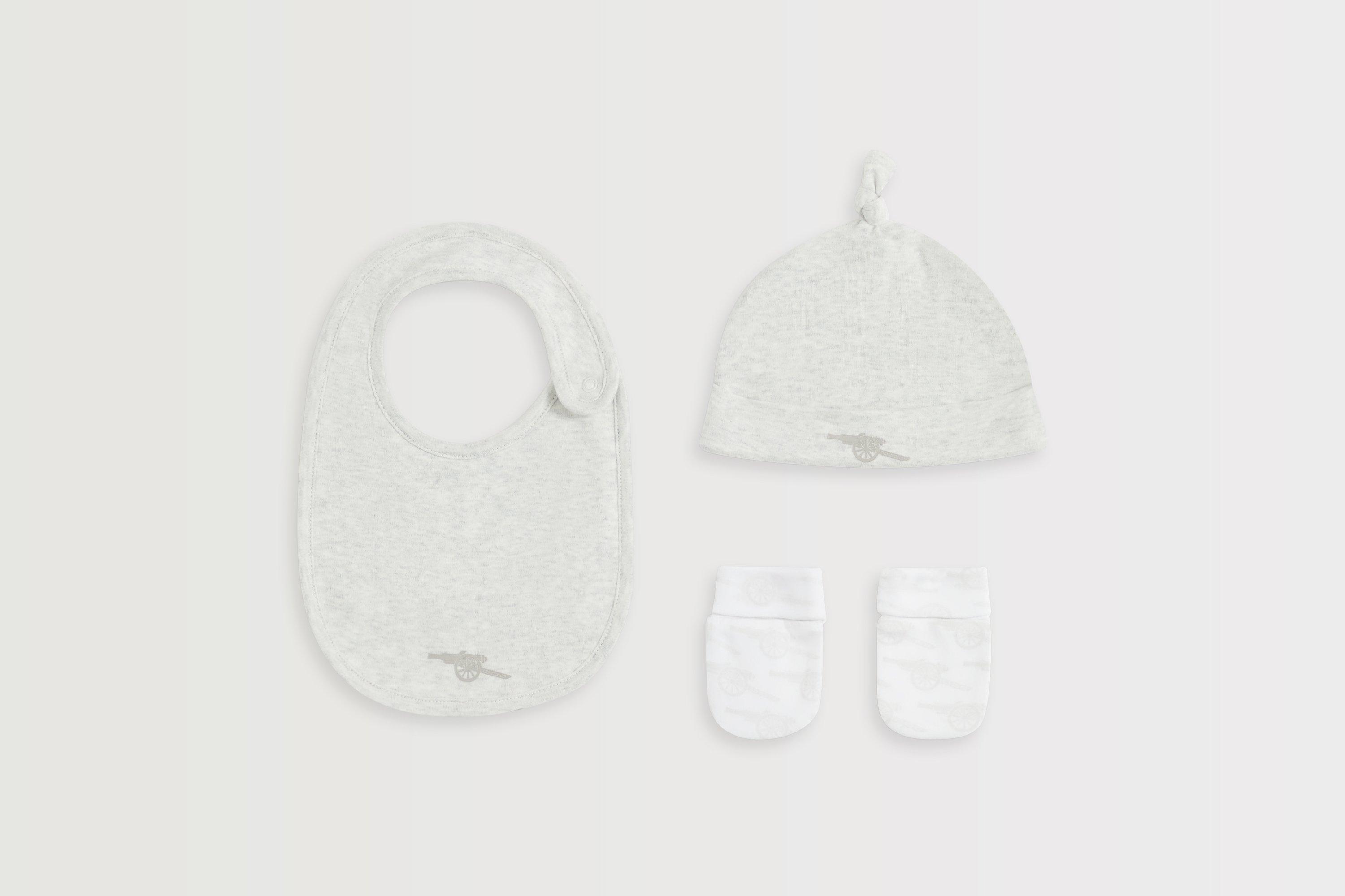 Arsenal Baby Cannon Grey Hat, Bib and Mitt Set