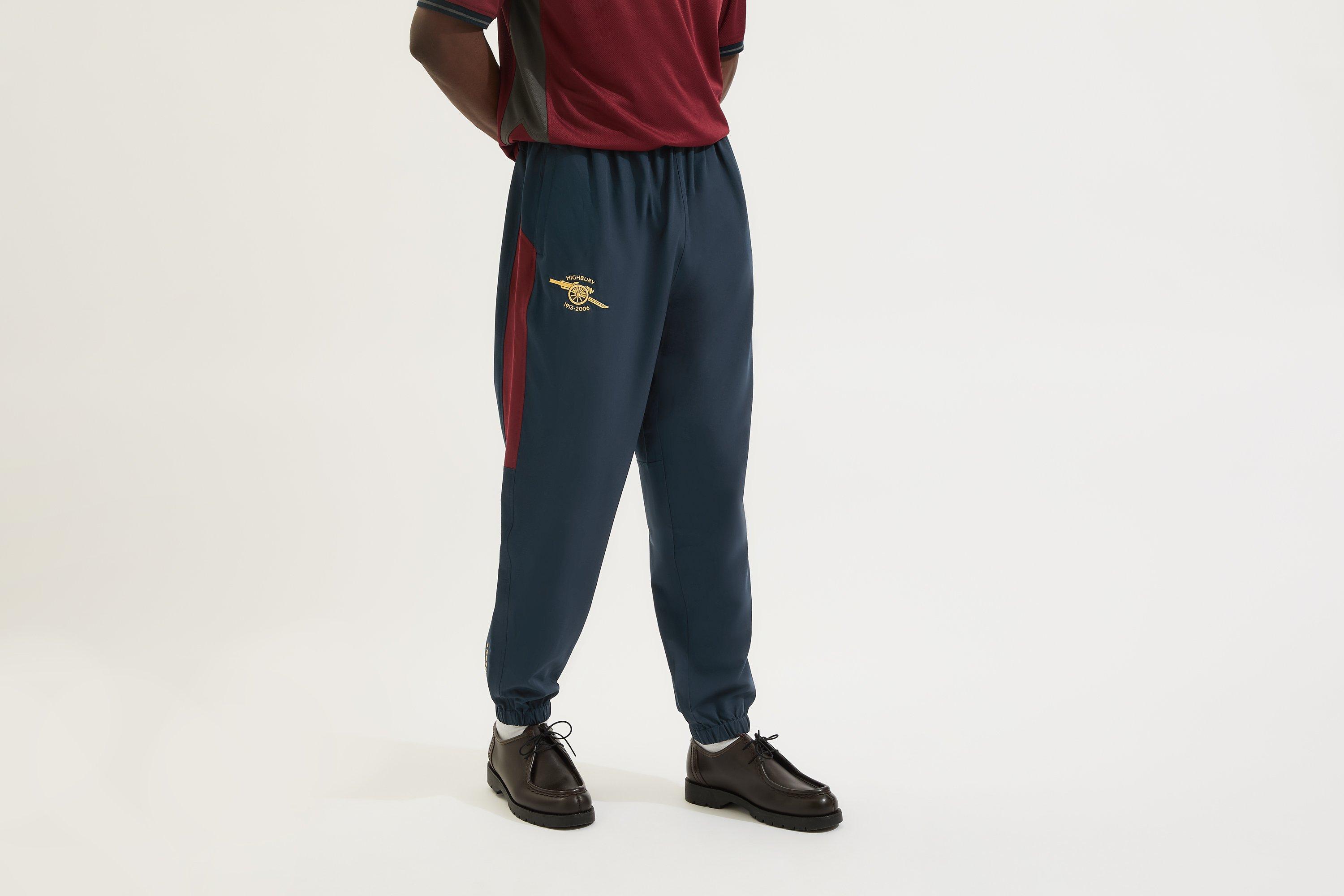 【新品】アーセナル　ARSENAL ハイバリー ￼閉場20周年記念トラックパンツ Arsenal Classics Highbury Track Pants | Official Online Store