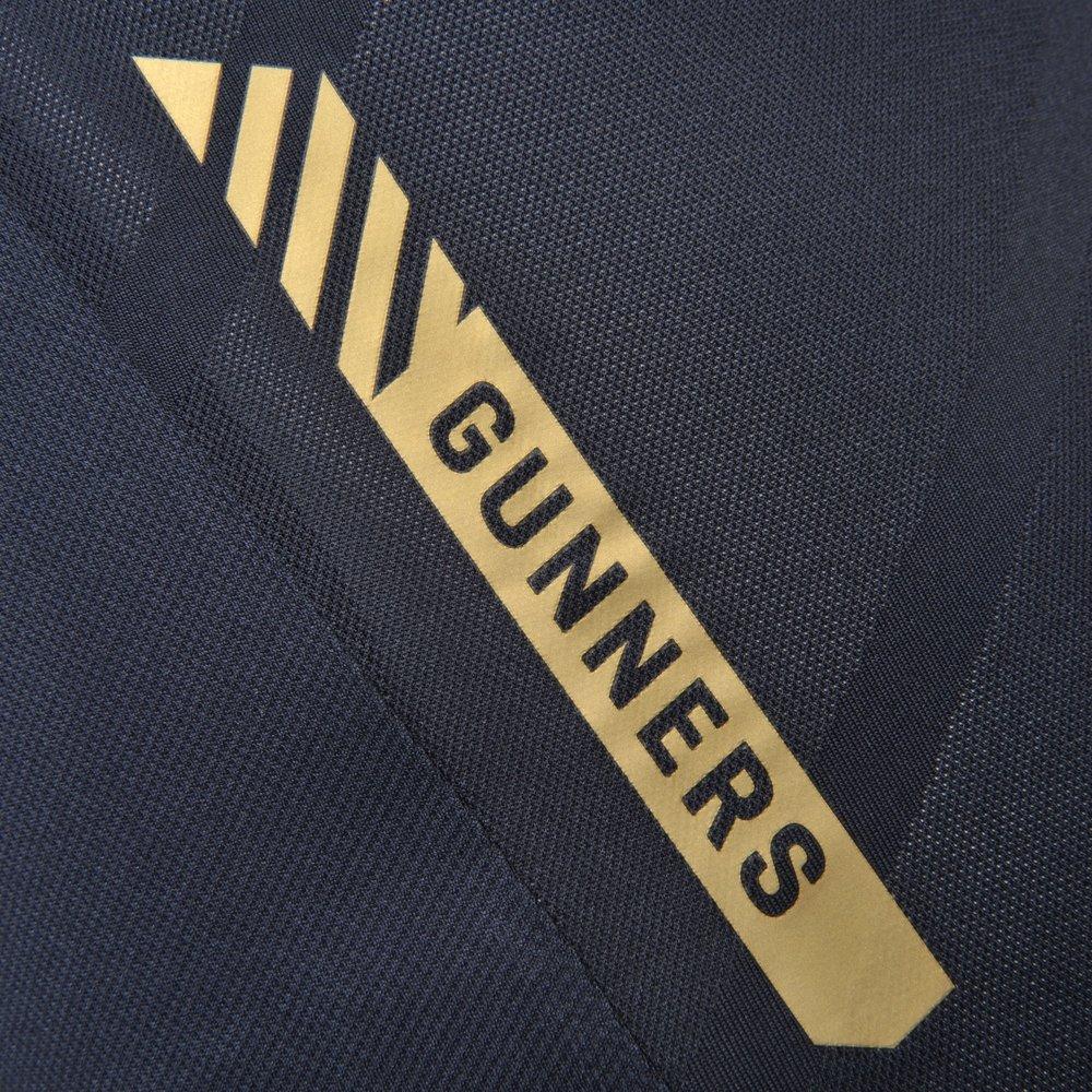 puma training jersey