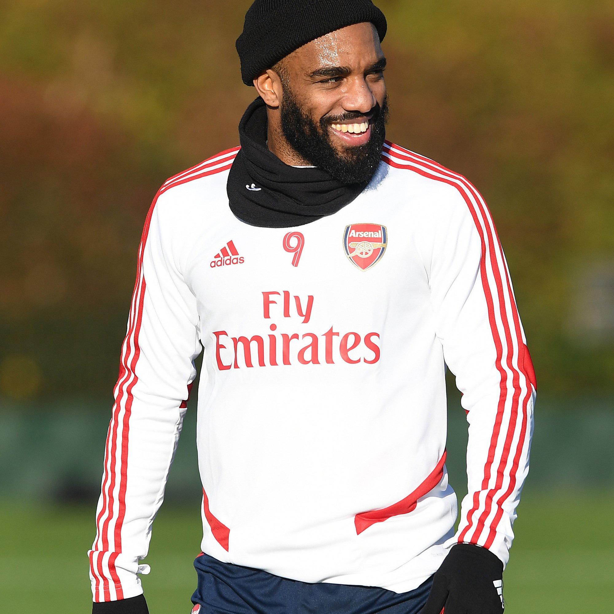Arsenal Adult 19/20 Training Sweatshirt | Official Online Store