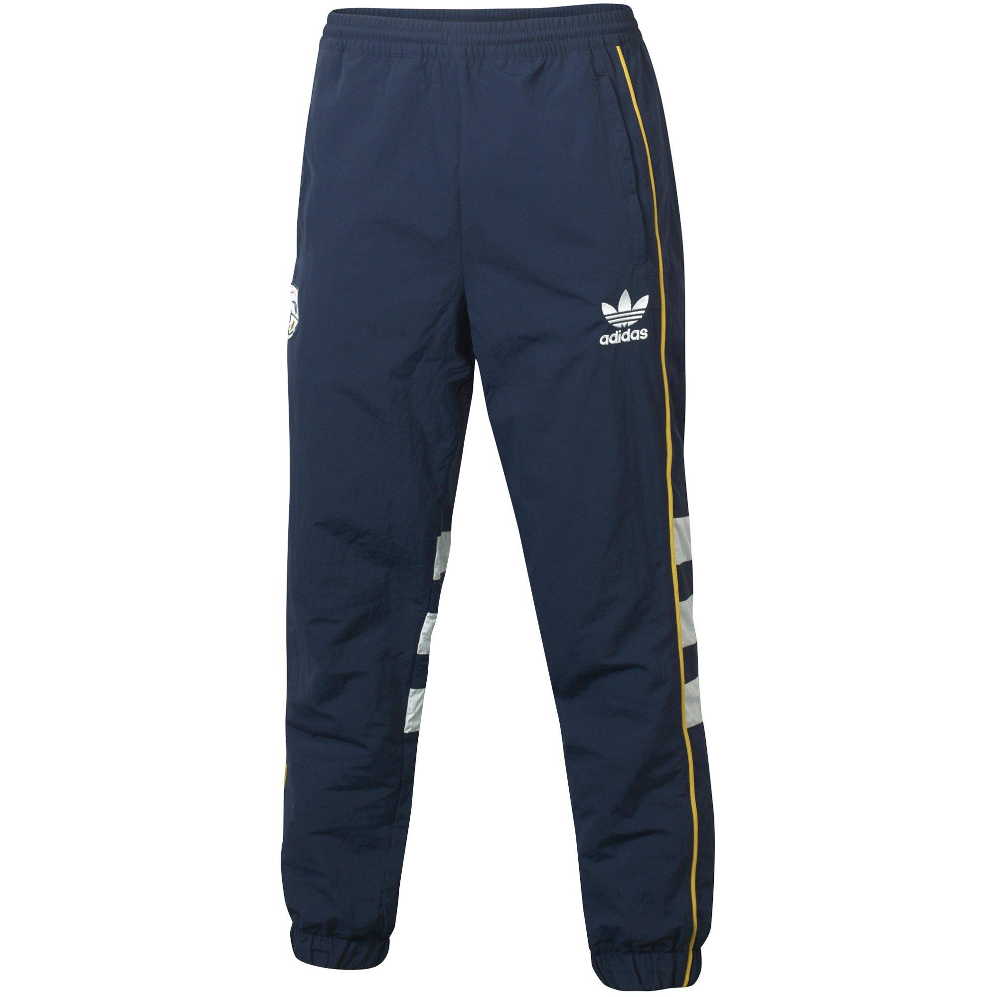 arsenal travel pants