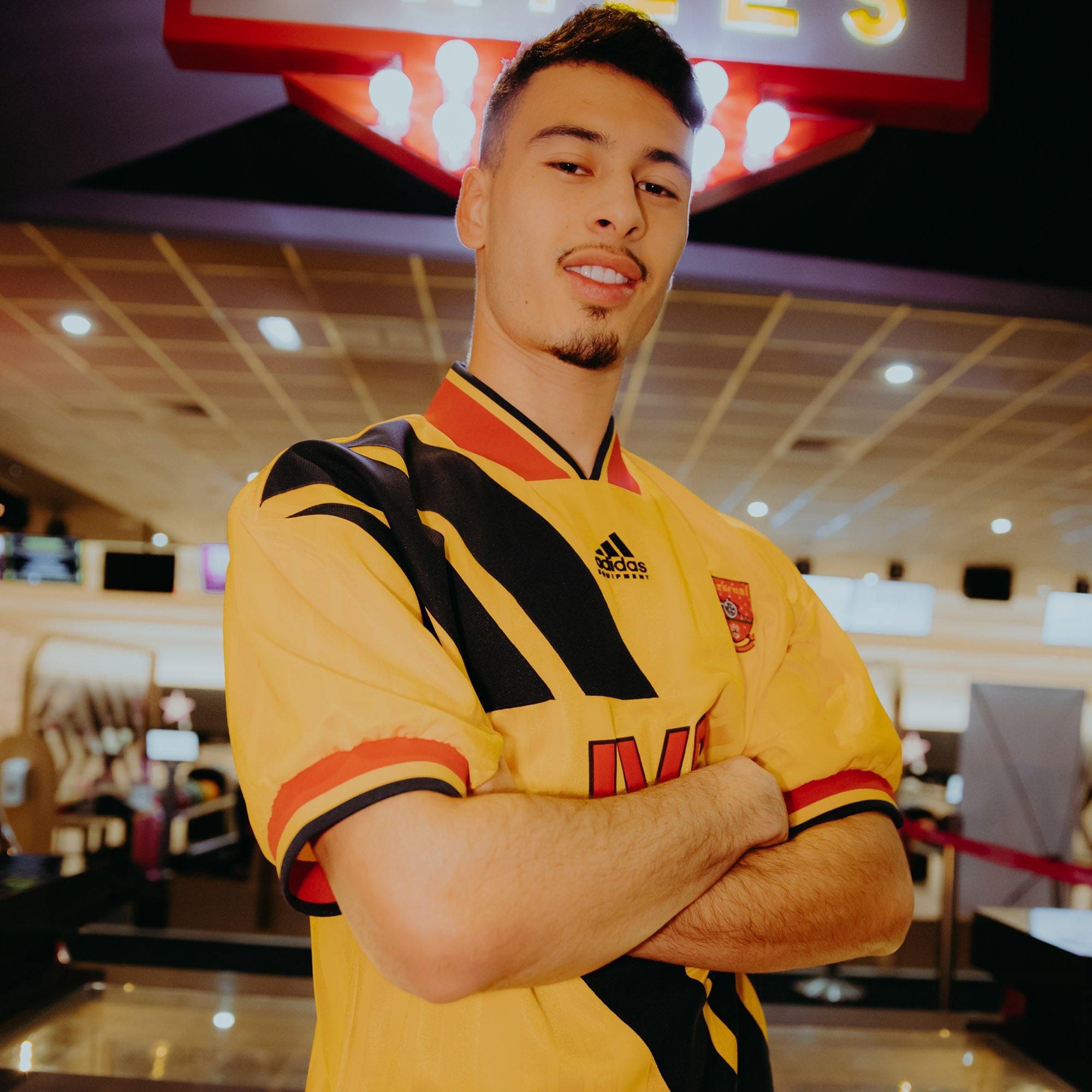 Arsenal 1993-94 Away Shirt Remake & Collection Released - Footy Headlines