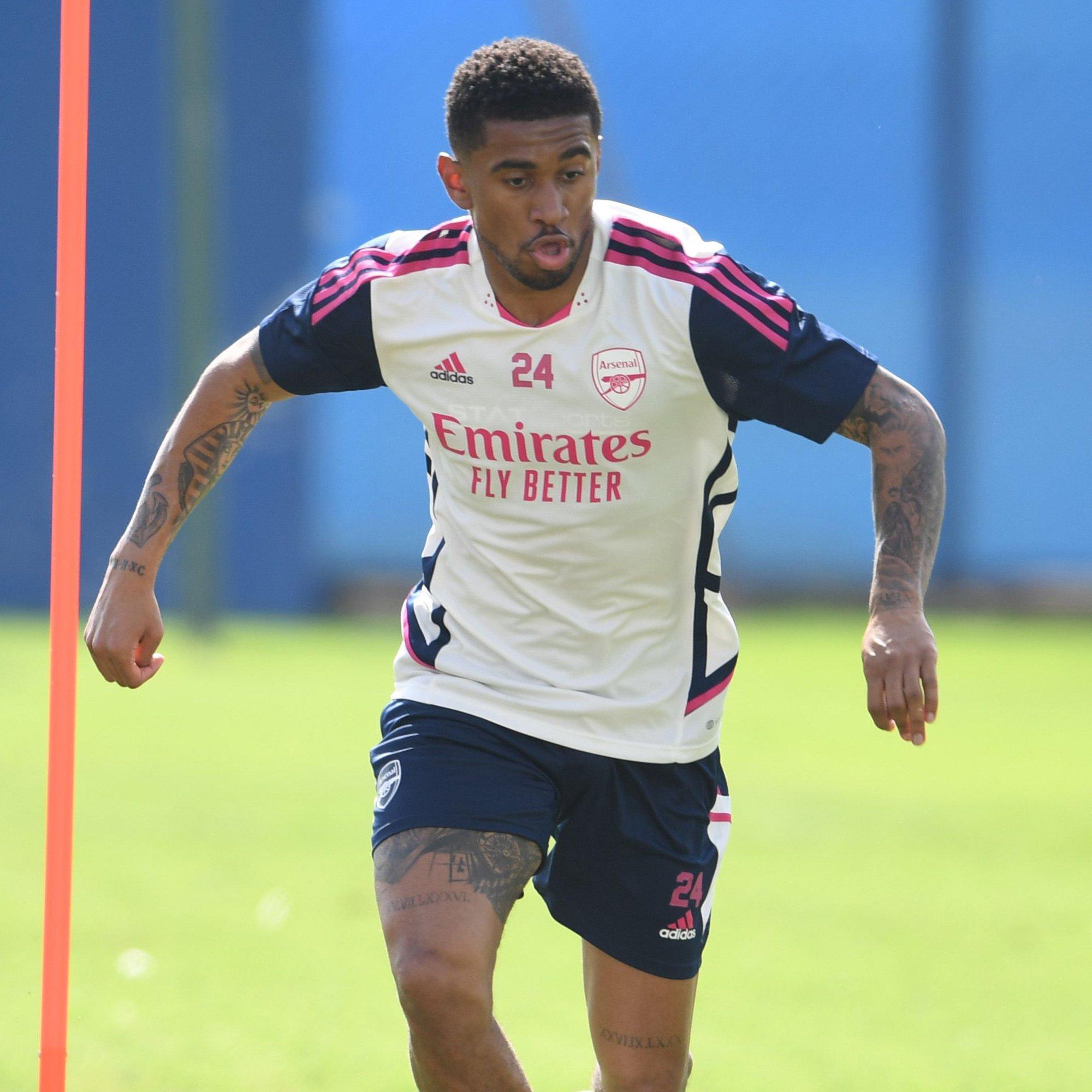 Arsenal store training jersey