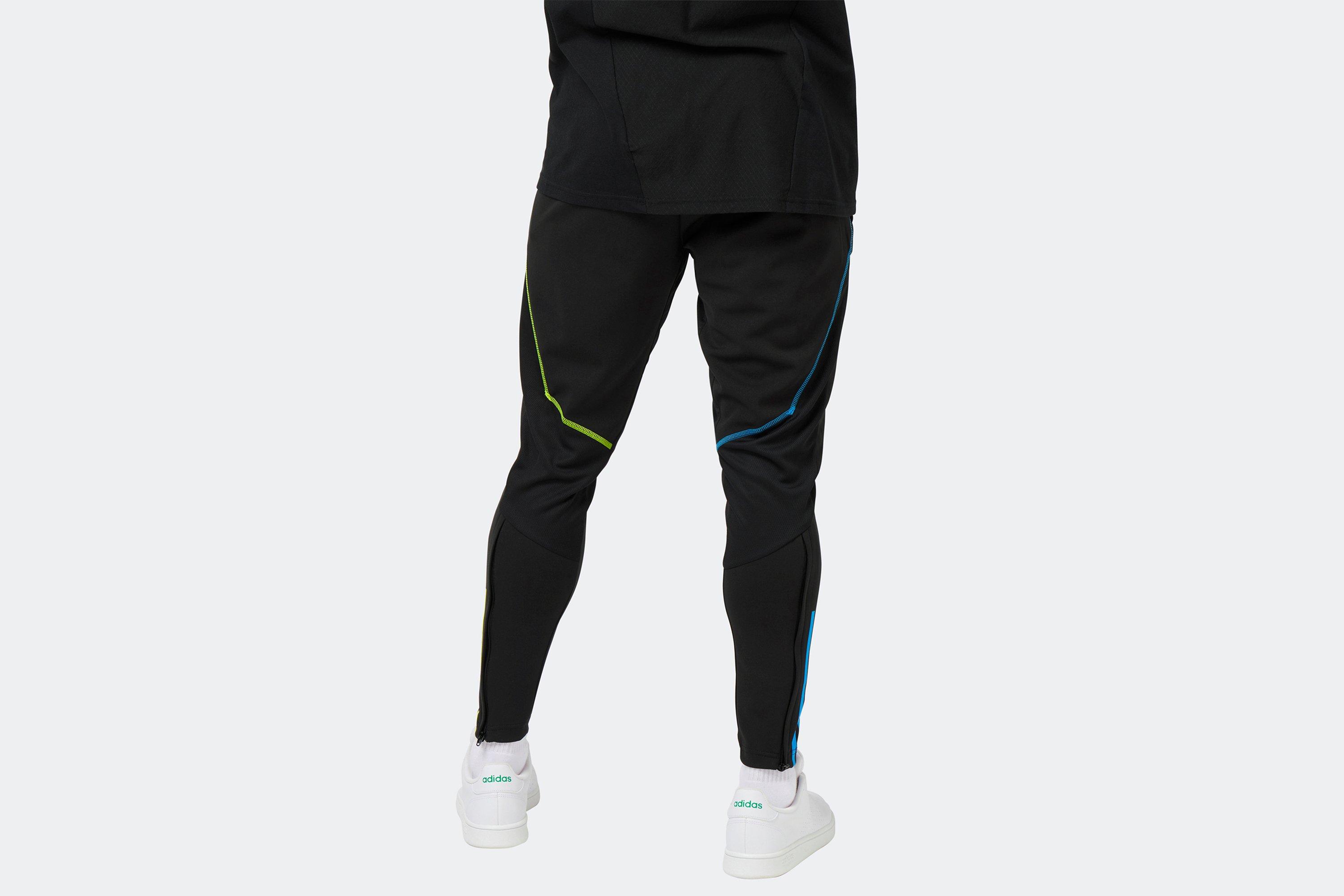 Black best sale training pants