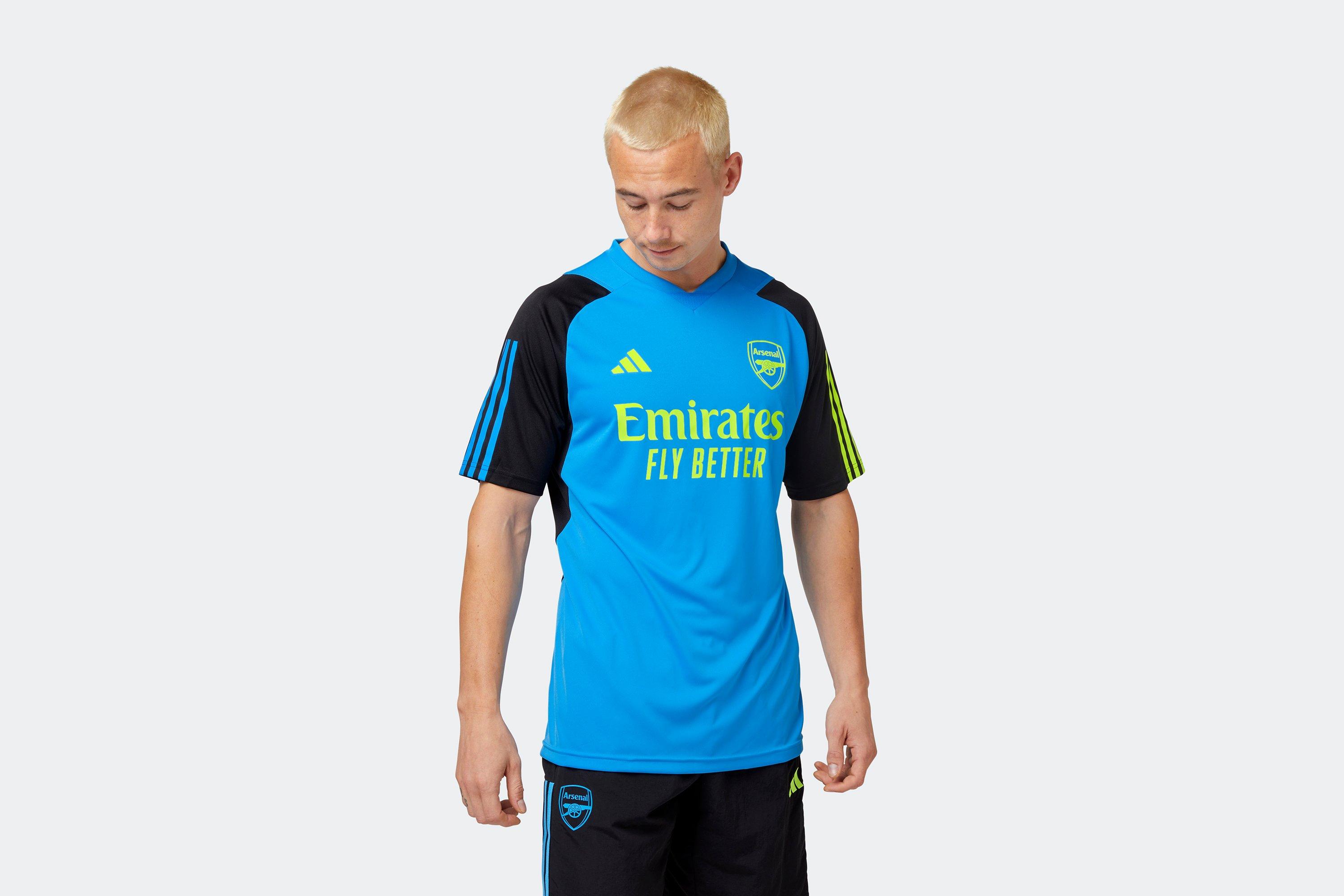 Arsenal training top store blue