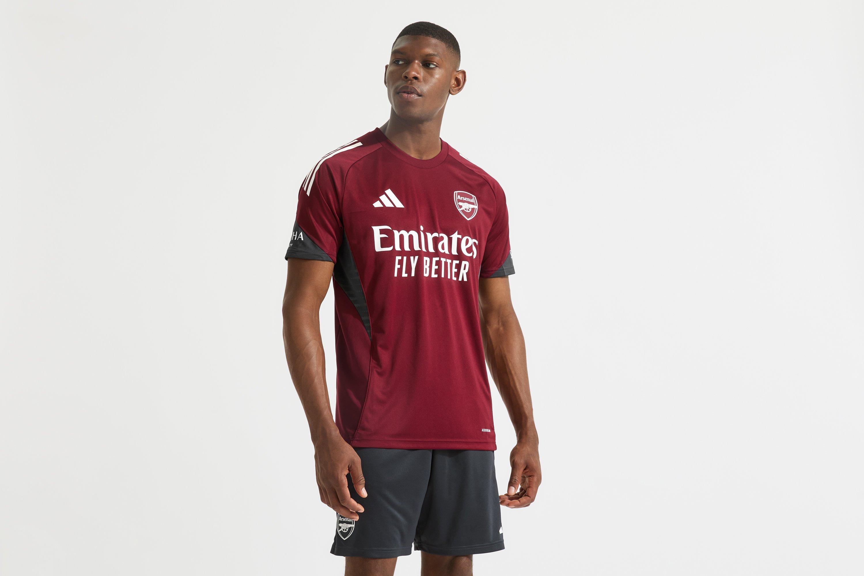 Arsenal 25/26 トレーニングシャツ Exclusive: Arsenal 25-26 Training Shirt Leaked - Footy Headlines