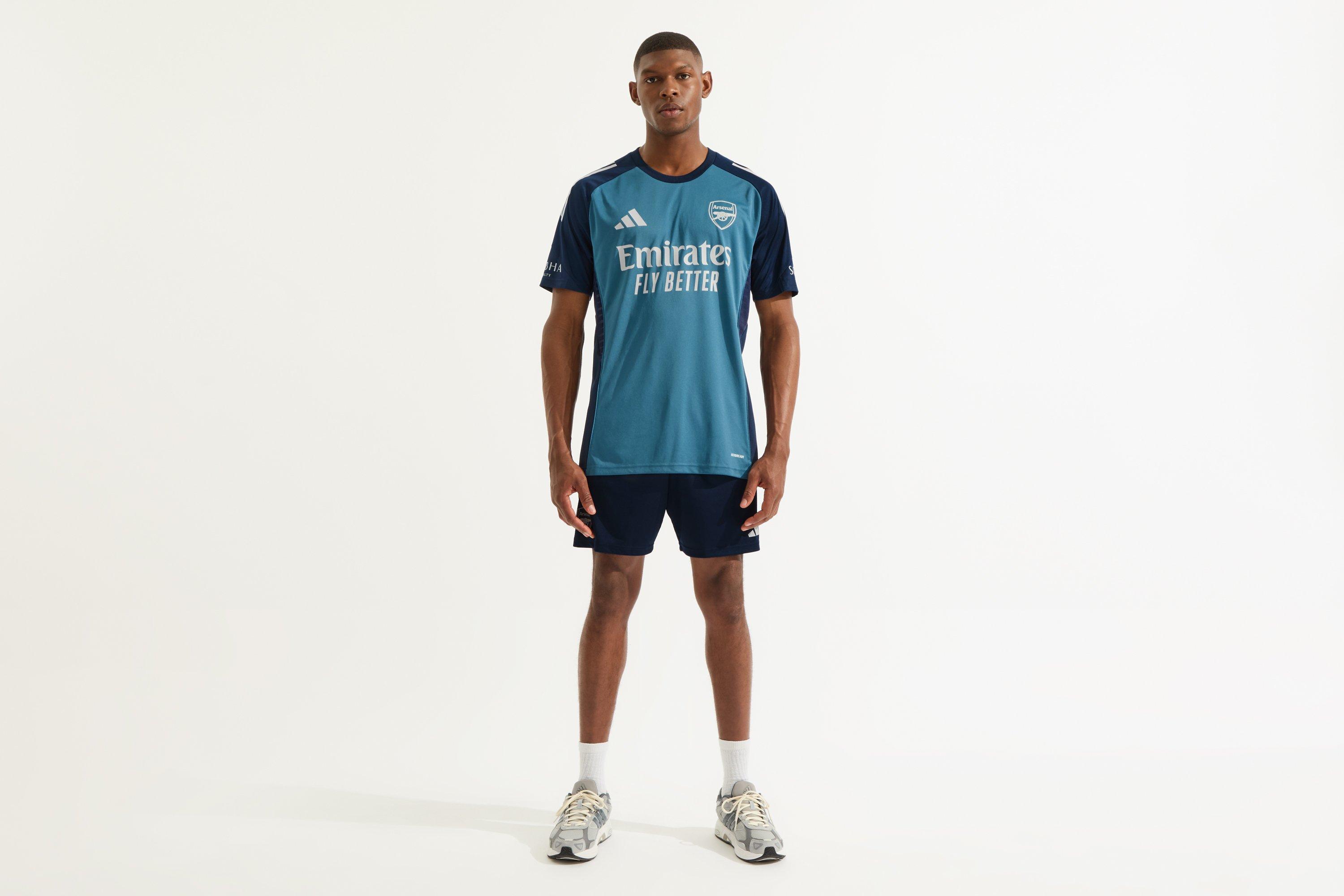 Arsenal 25/26 トレーニングシャツ Arsenal adidas 25/26 Navy Training T-Shirt | Official Online