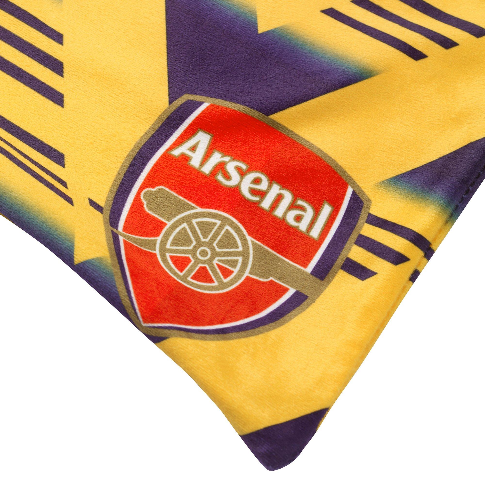 arsenal bruised banana socks