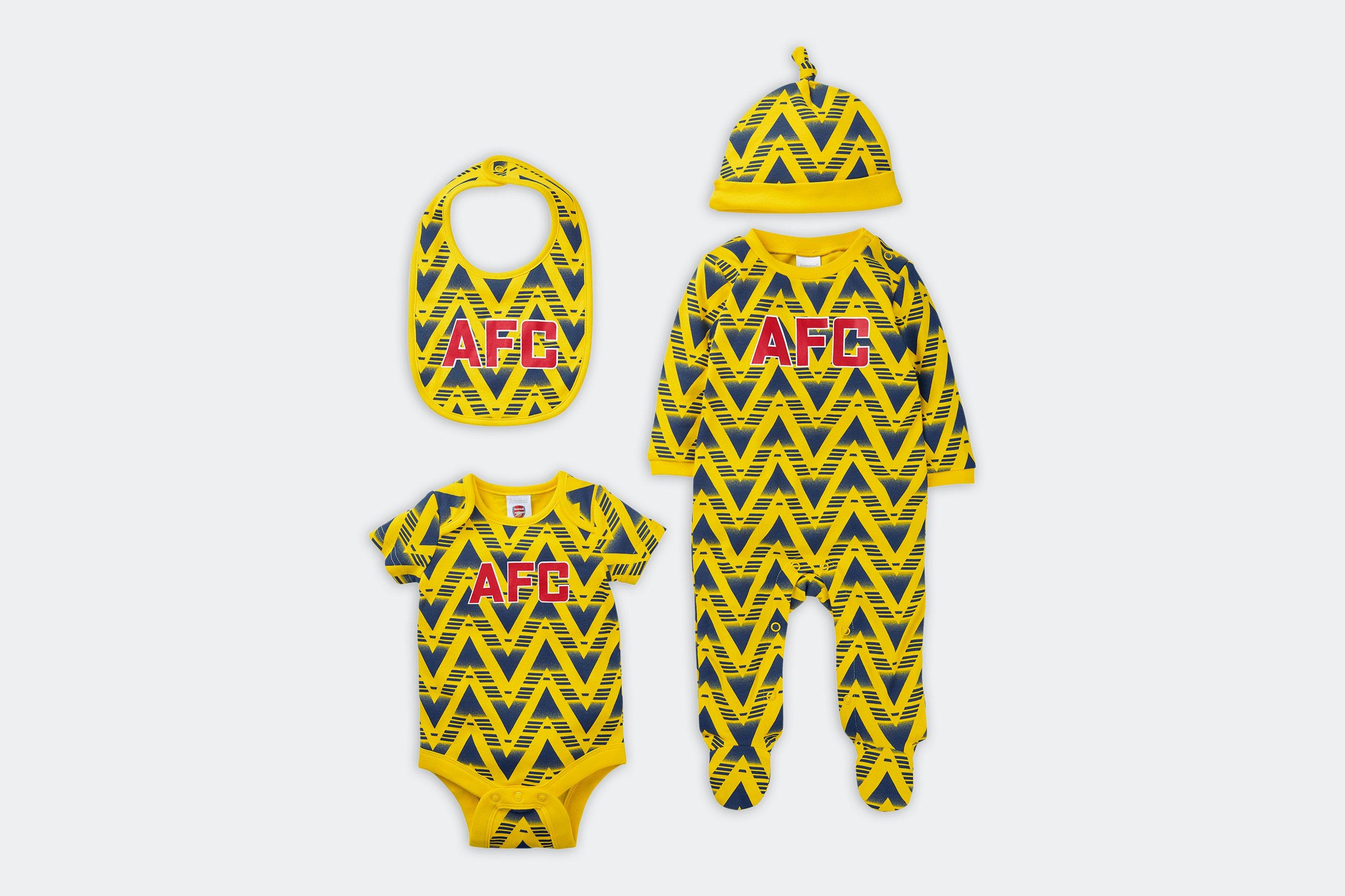 Arsenal Baby Bruised Banana 4 Piece Set