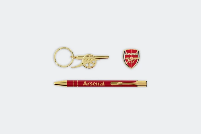 Arsenal Pen Badge and Keyring Set
