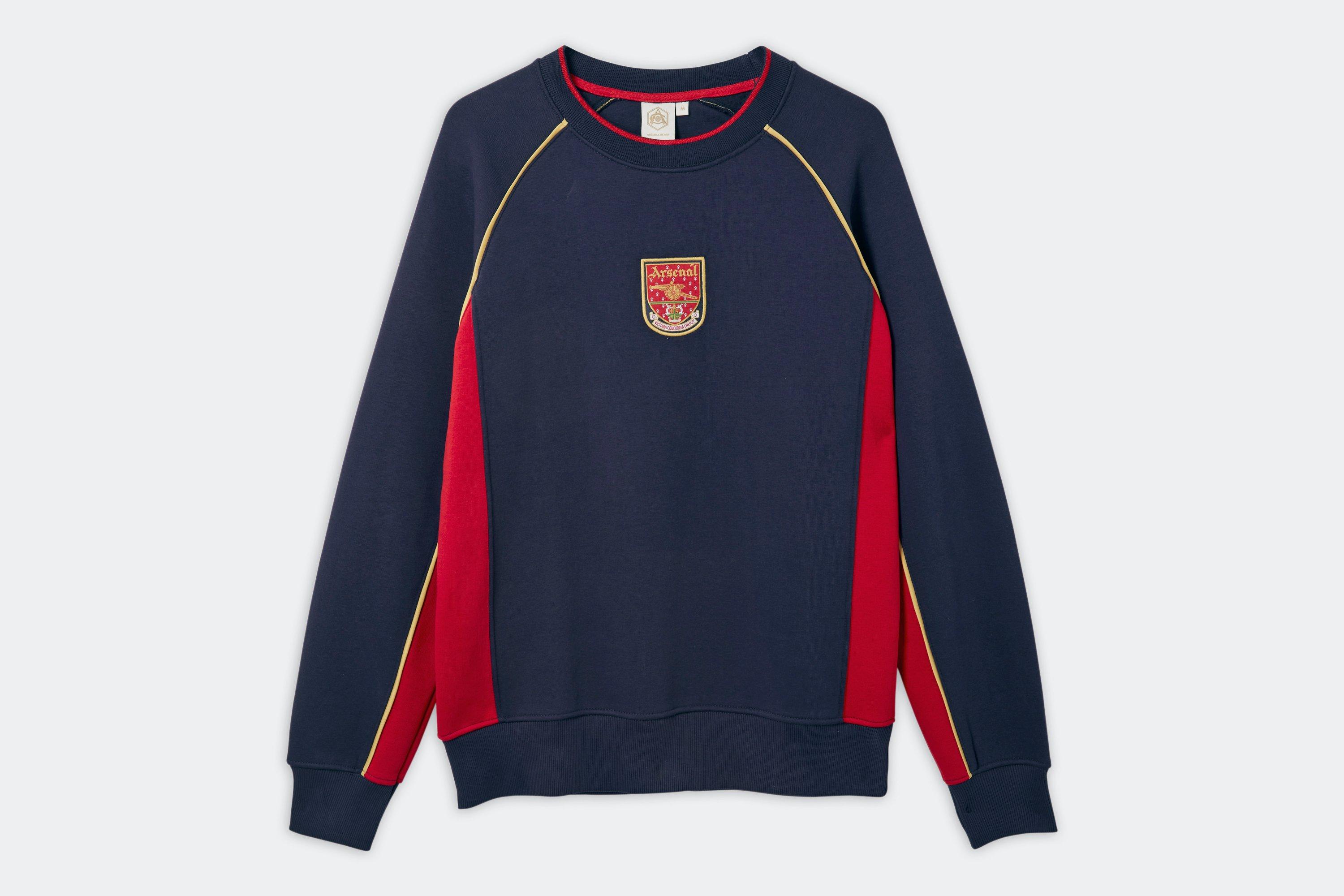 Arsenal Retro Crest Sweatshirt