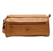 Arsenal Beige Oiled Leather Toiletries Bag Arsenal Beige Oiled Leather Toiletries Bag