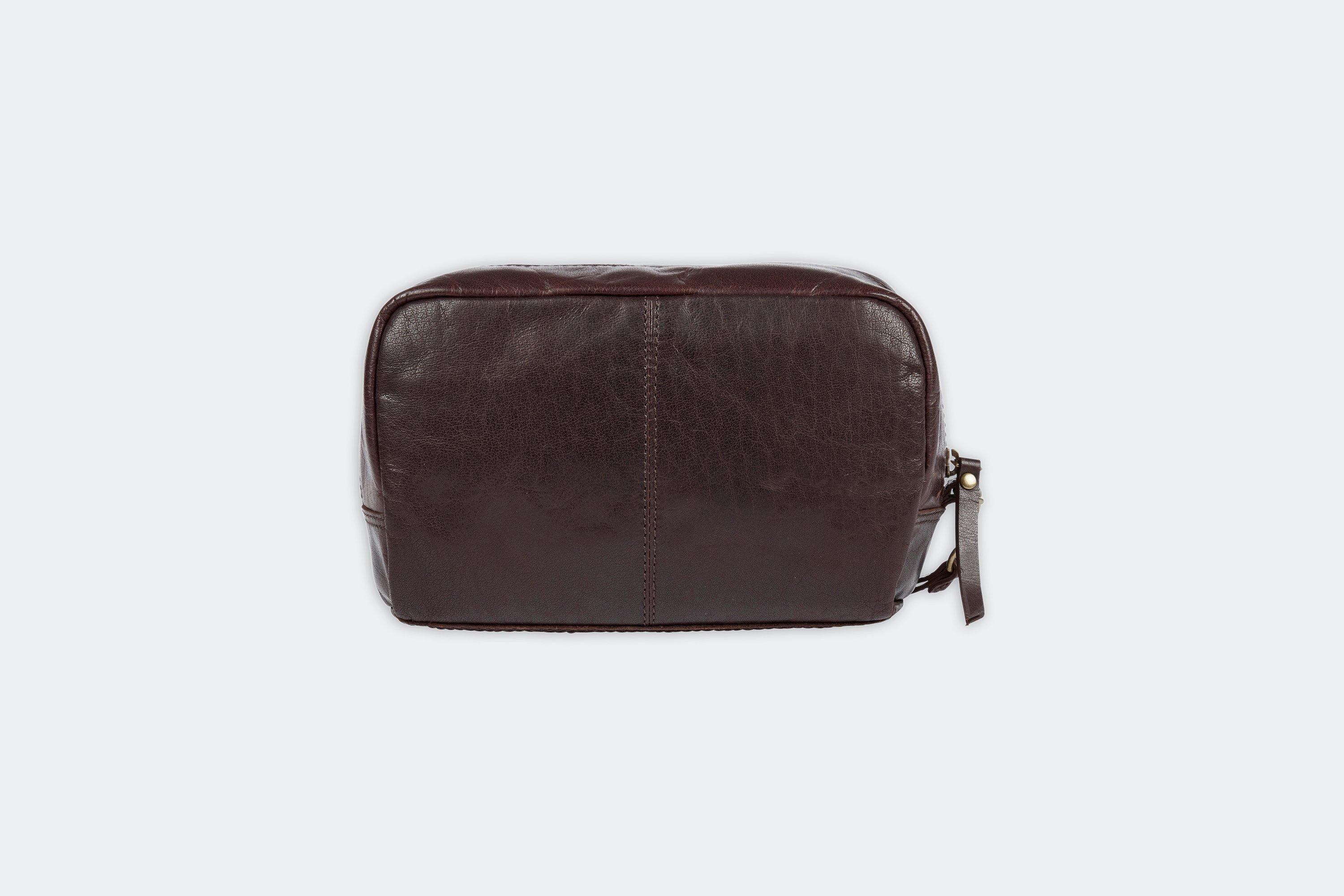 Arsenal Heritage Leather Toiletries Bag | Official Online Store